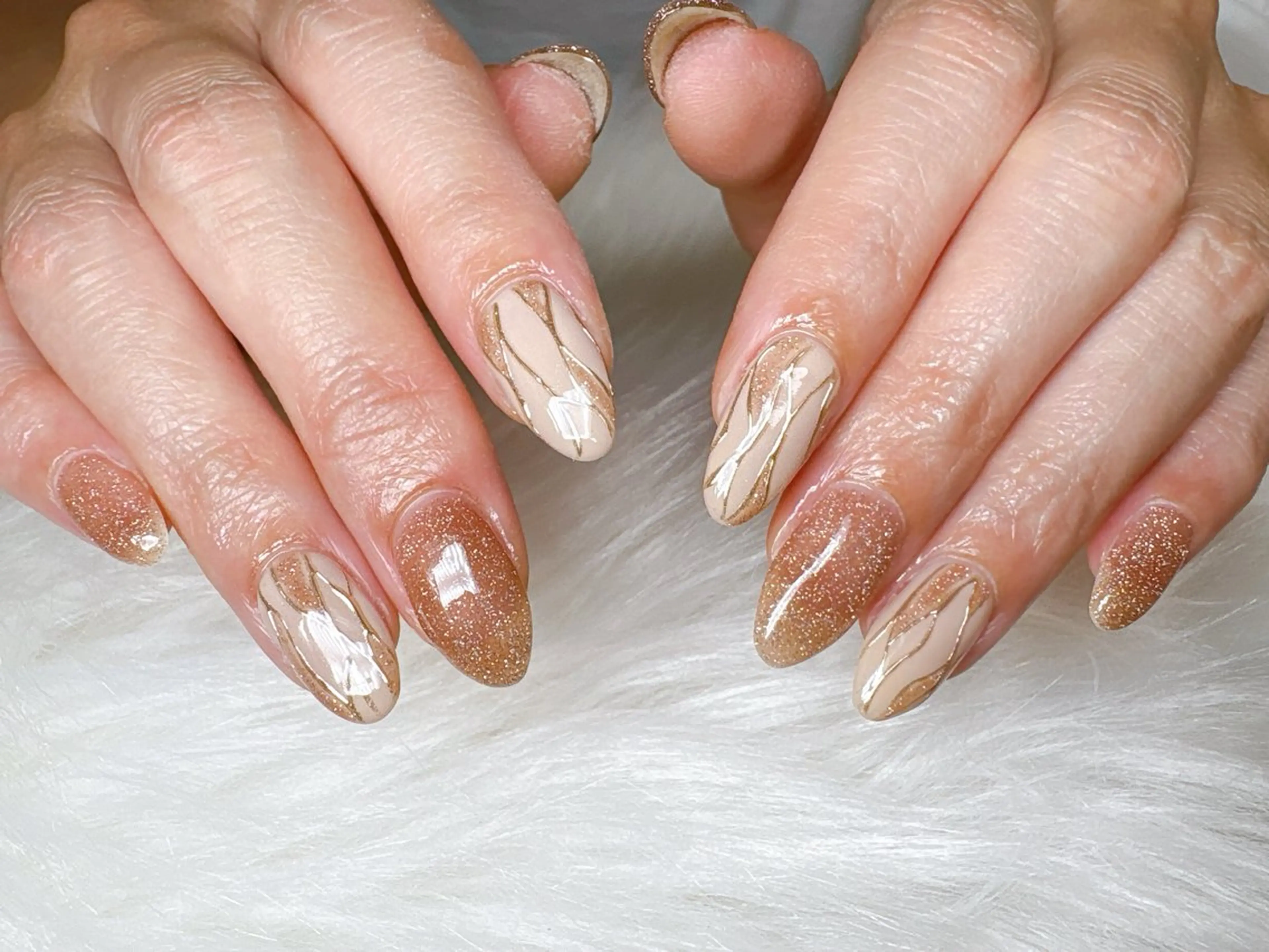 ネイル ECLAT エクラ所属・寺山 千鶴のネイルデザイン