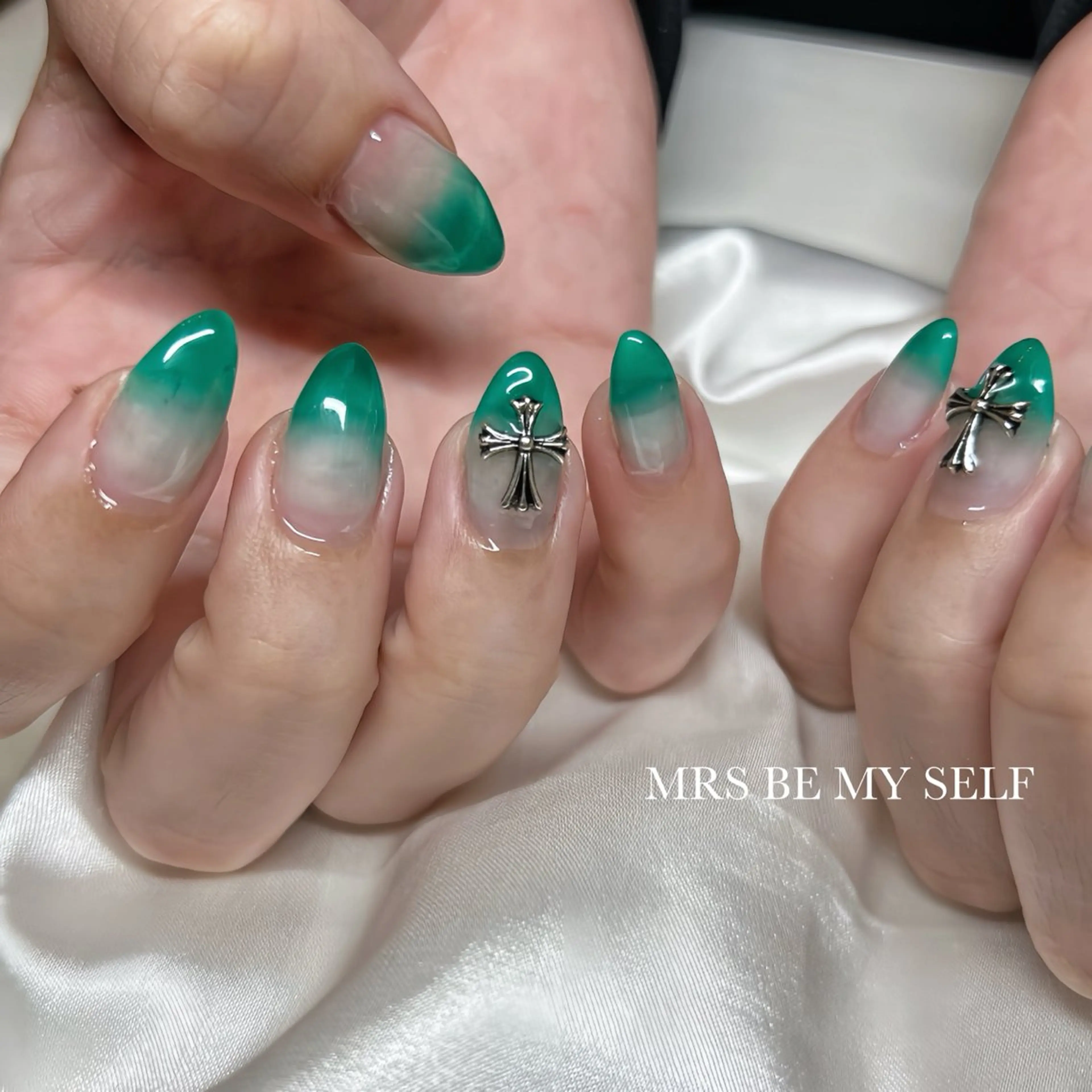 ネイル ハンドネイル MRS/ miyu🎀のネイルデザイン