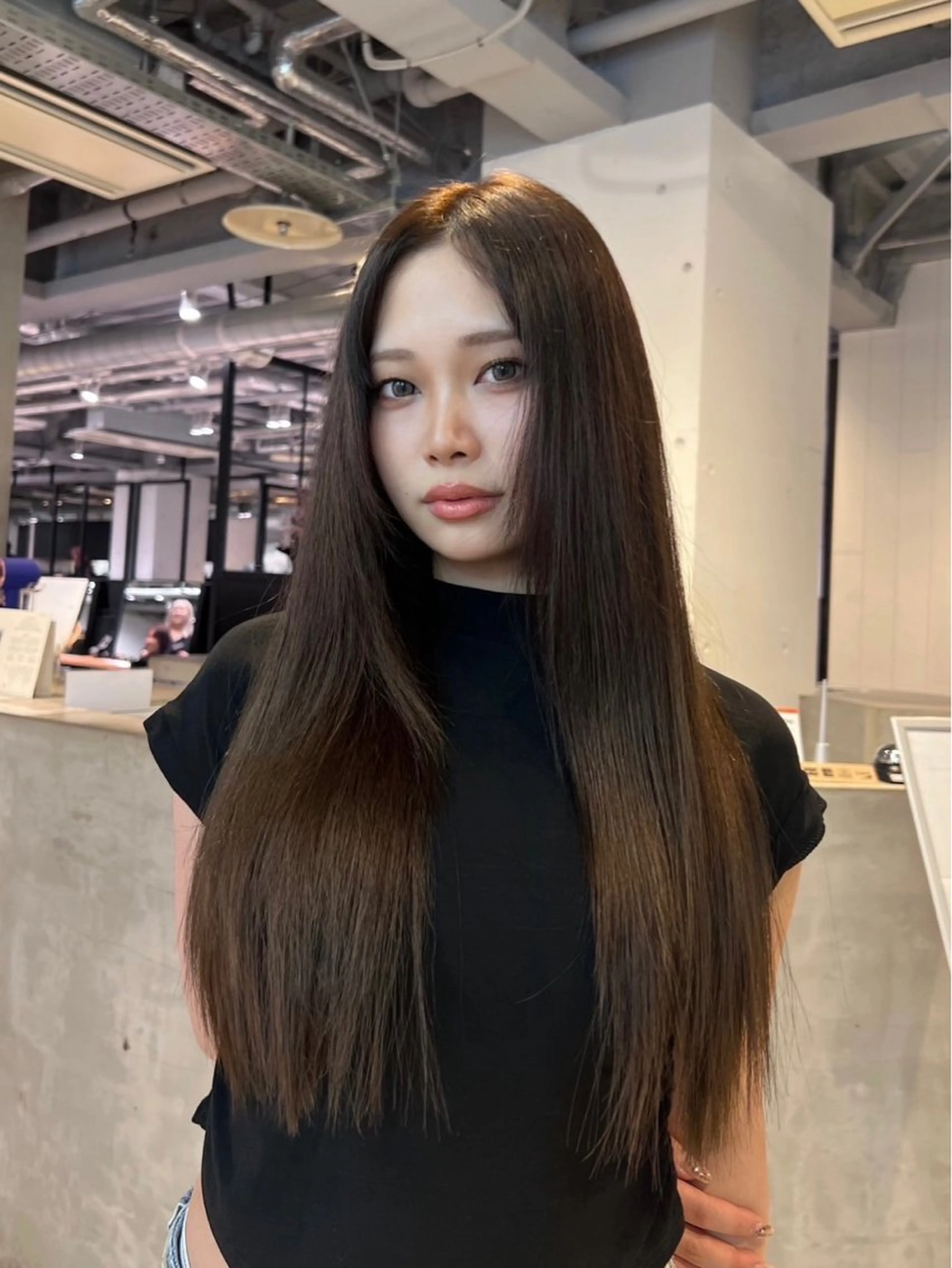 カラー ブラウンカラー オリーブブラウン 池袋　似合わせショー トヘア　萩原 佑紀のヘアスタイル