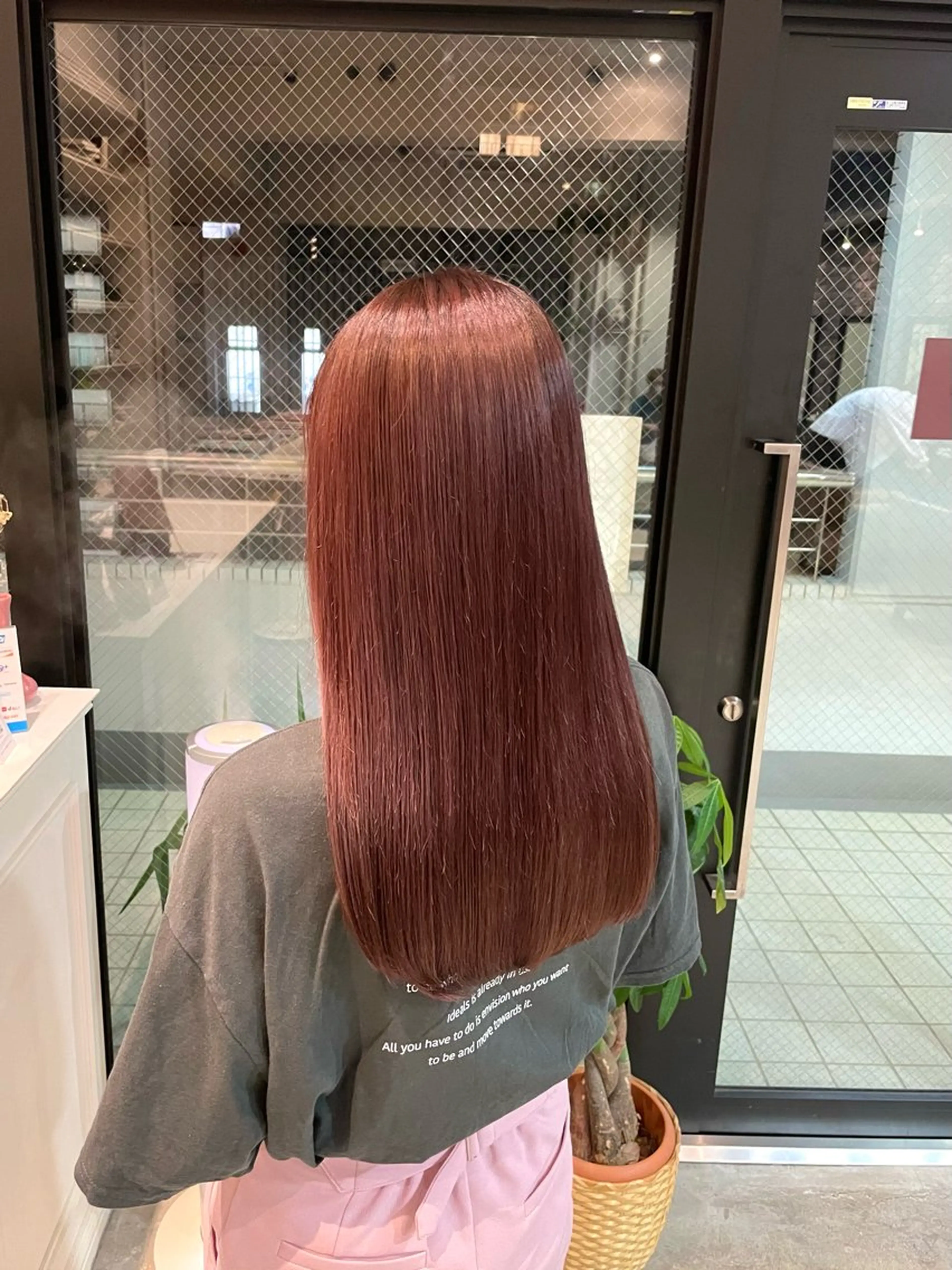 ロング カラー カット ヘアカラー トリートメント 西村 れいのヘアスタイル