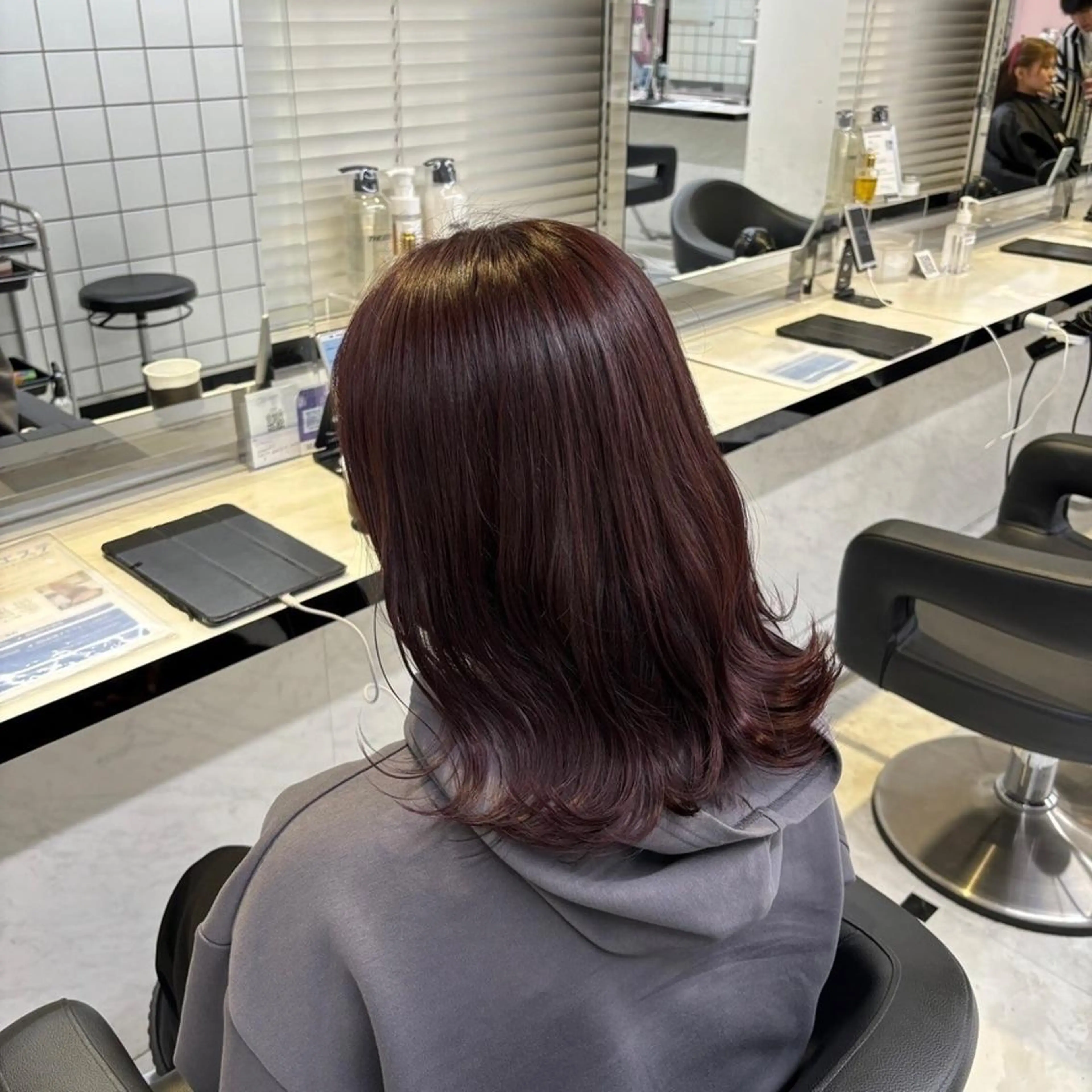カラー 暗め🩶寒色🩶 お洒落に✨/円香のヘアスタイル