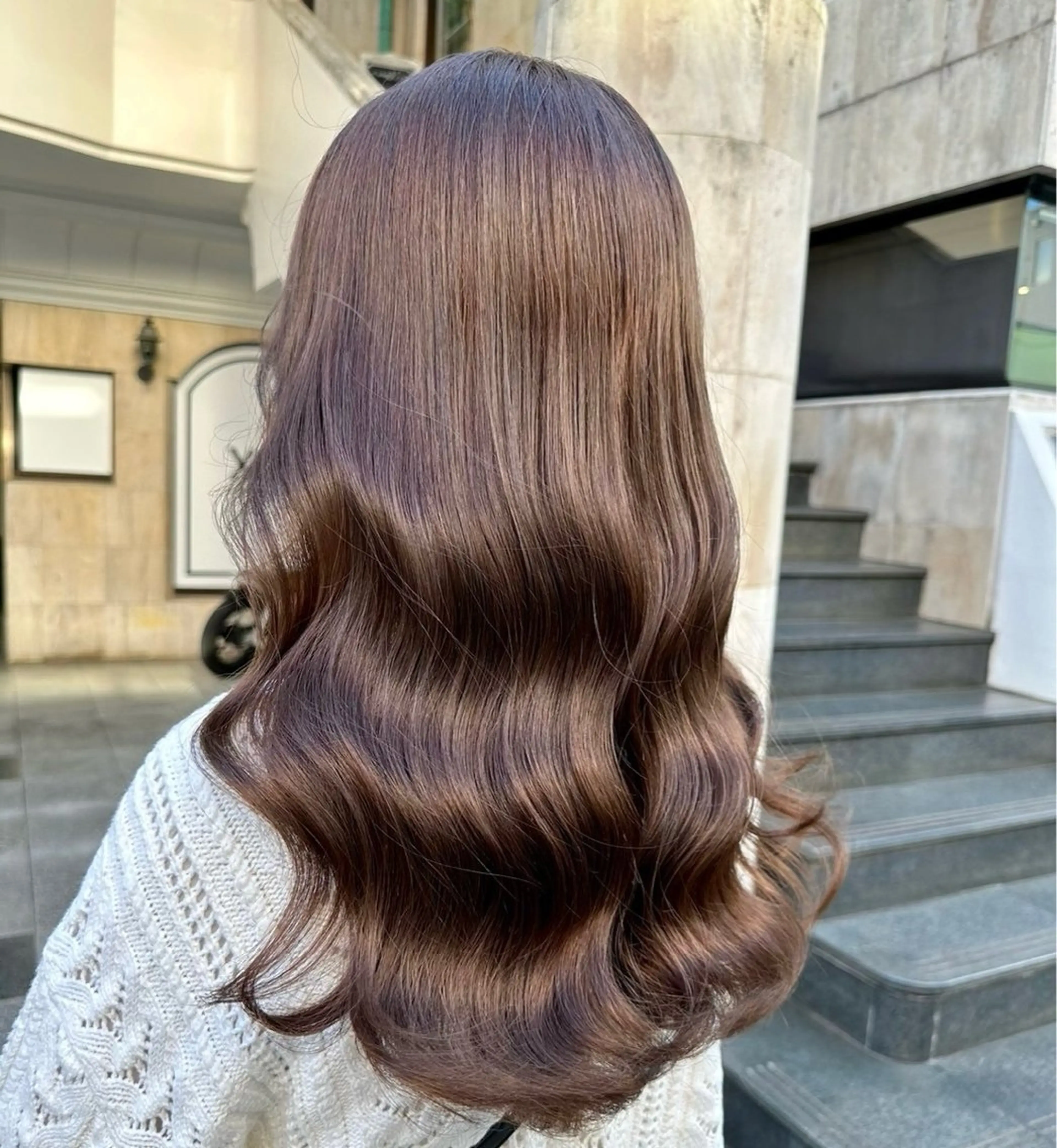 ロング カラー 切りっぱなしボブ ブリーチ ダブルカラー ハイライトカラー ブリーチなしカラー カット ヘアカラー トリートメント ヘッドスパ ヘアセット Wカラー/髪質改善/ 艶カラー🩶Sanaのヘアスタイル