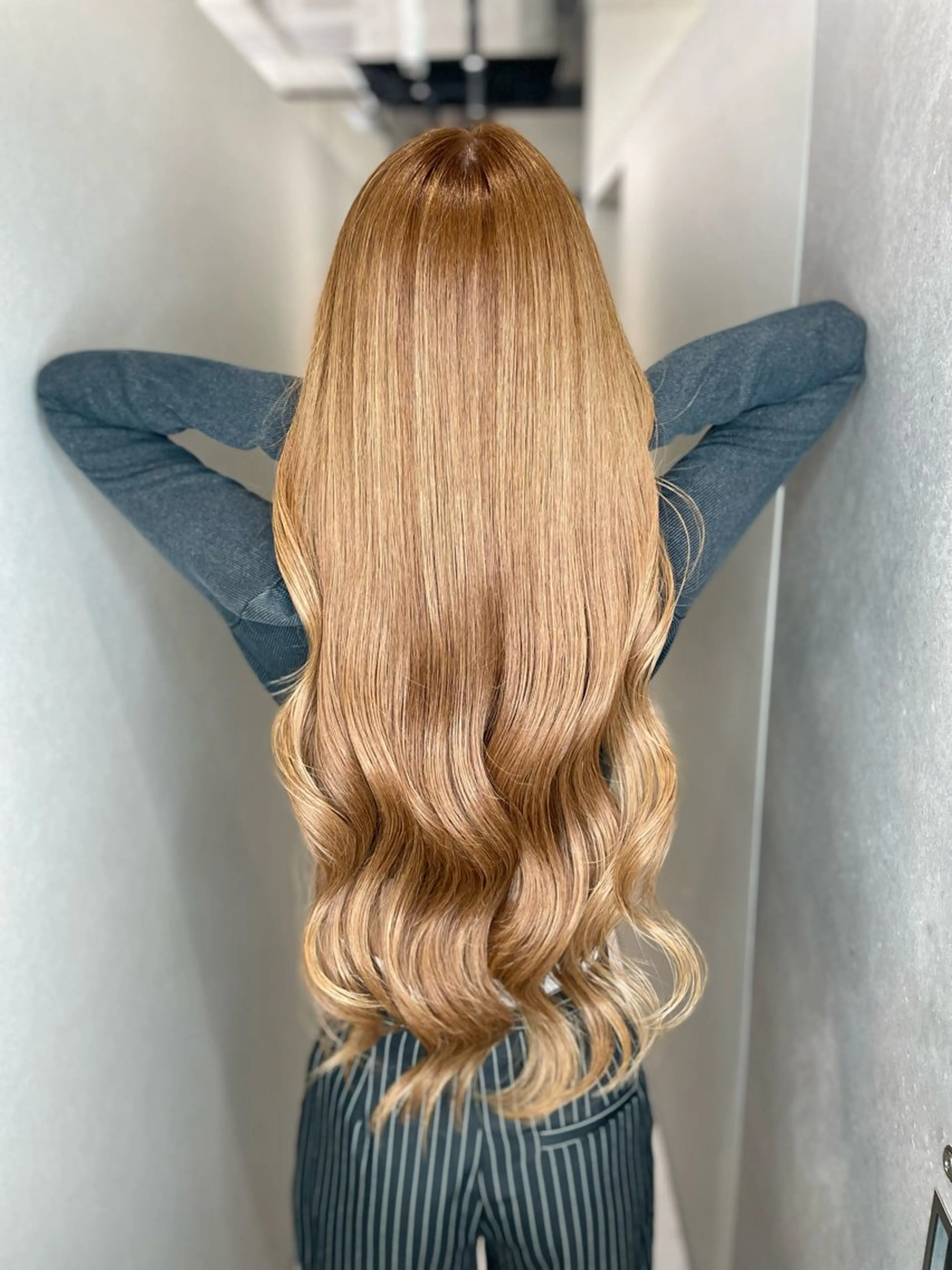 ロング カラー 透明感カラー 髪質改善 ヘアカラー トリートメント BOOTH share saron所属・今井 勝也のヘアスタイル