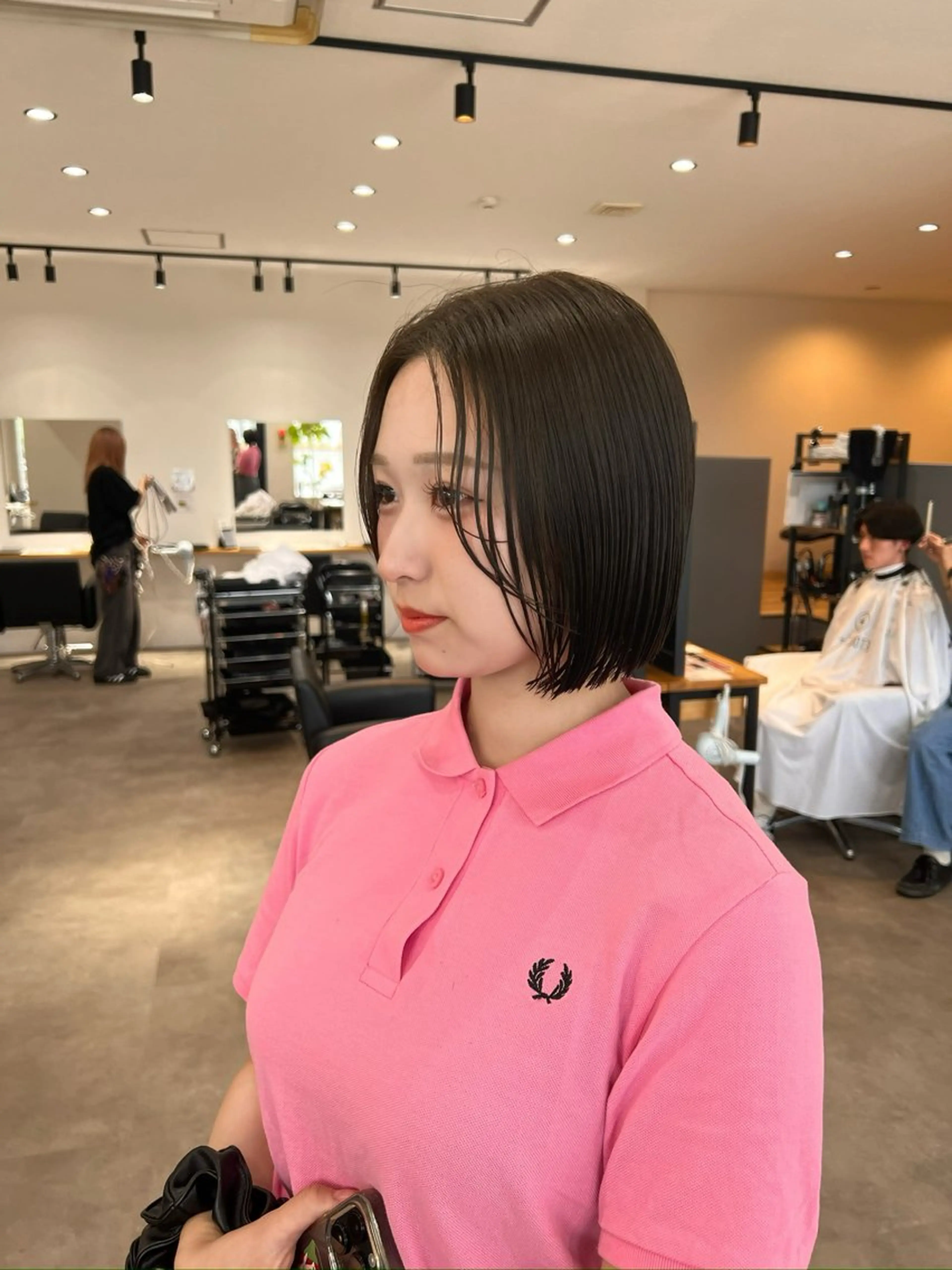ショート 切りっぱなしボブ 👩🏼ミニボブのヘアスタイル