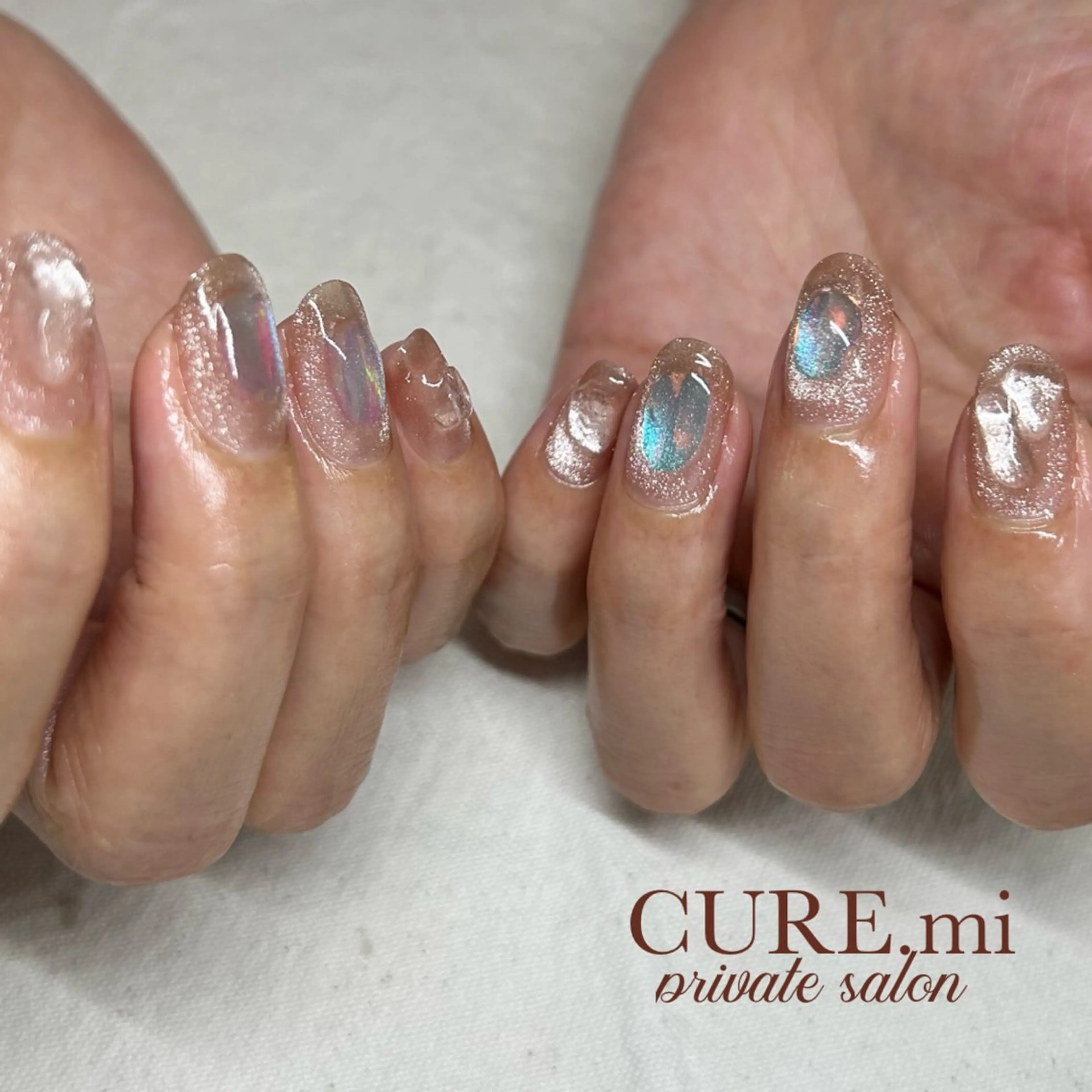 ネイル ハンドネイル ハンドケア CURE.mi所属・伊藤 美香のネイルデザイン