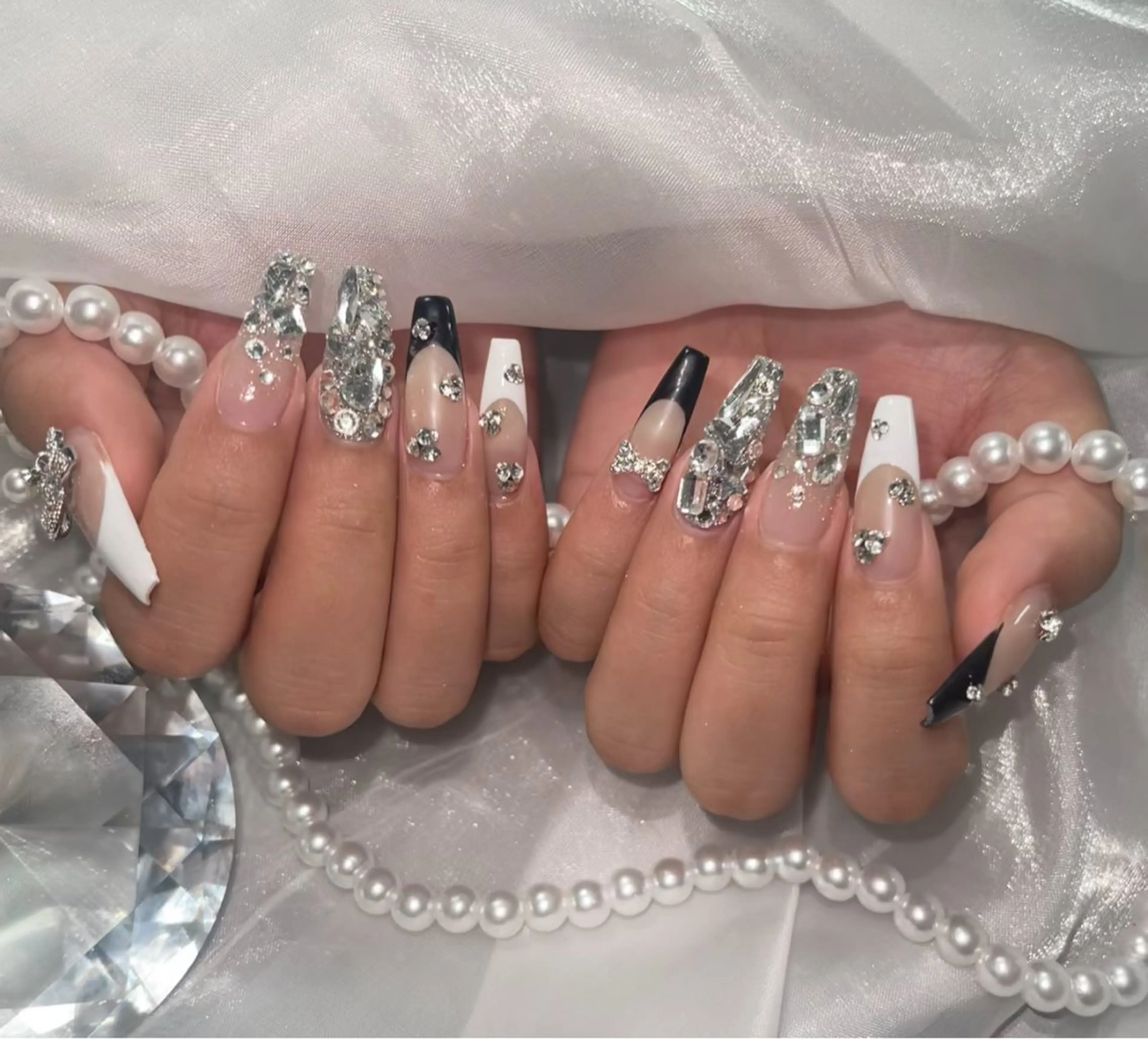 ネイル オーロラネイル クリアネイル 成人式 フラッシュネイル ジェルネイル ハンドネイル Amee Nailsalonのネイルデザイン