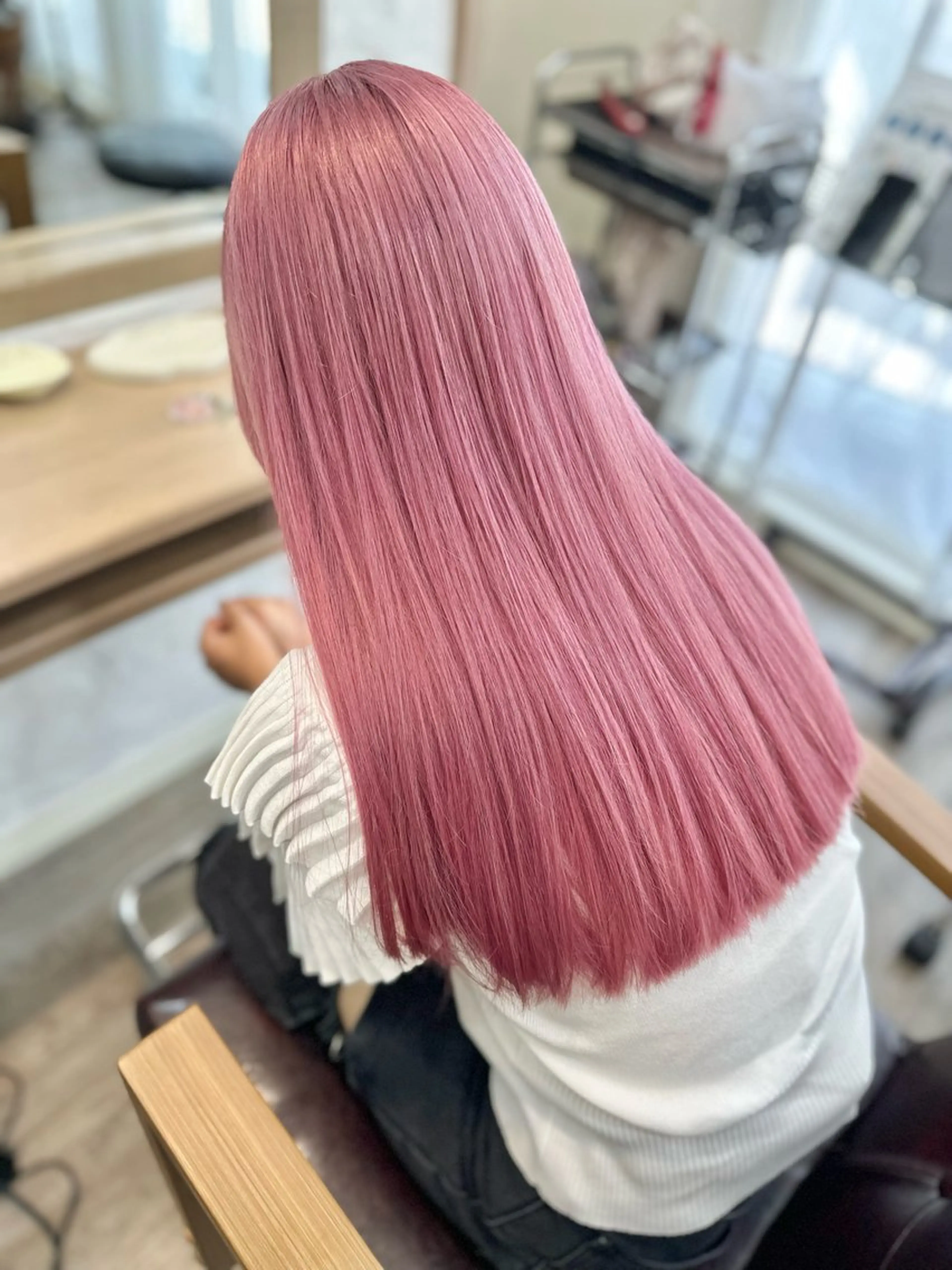 【ミニモ学割U24】ケアブリーチ➕ピンク系オンカラー➕1STEPトリートメントの写真