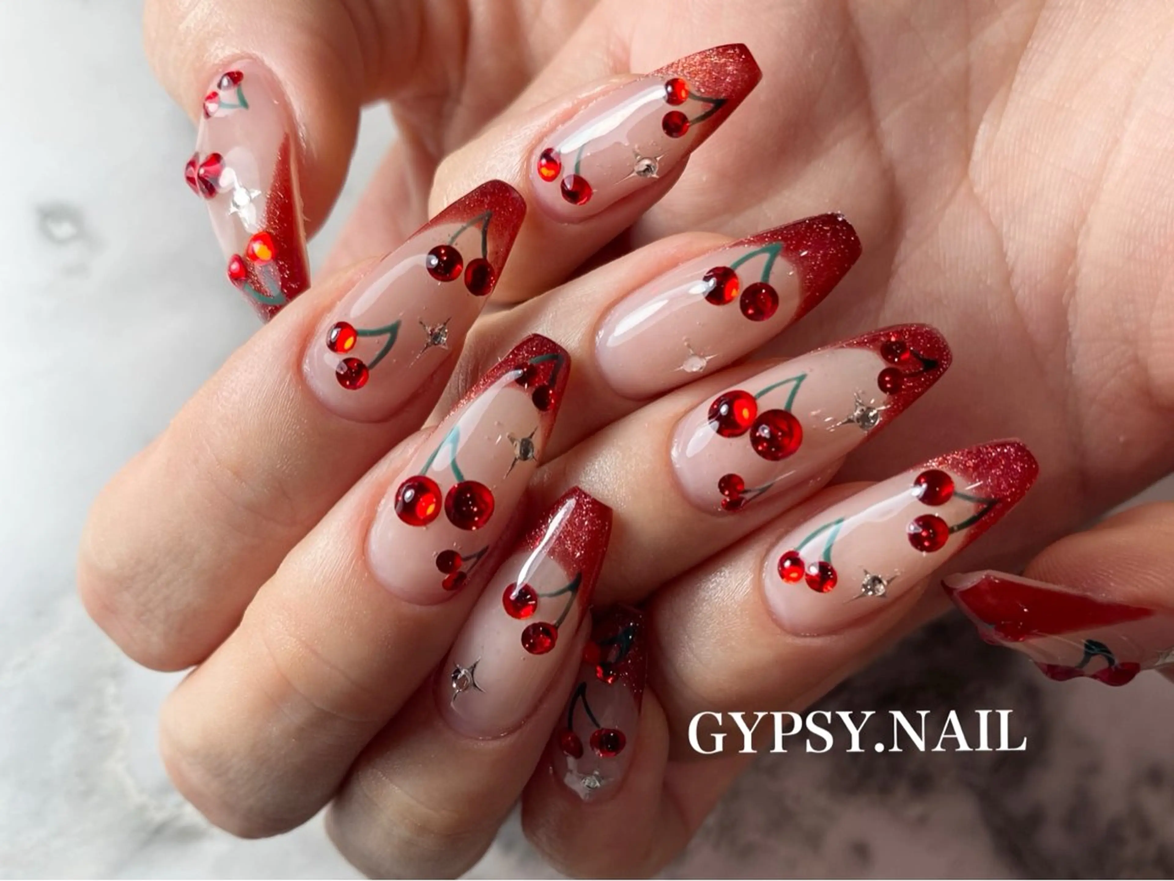 ネイル ハンドネイル GYPSY.NAIL所属・GYPSY.NAIL akariのネイルデザイン