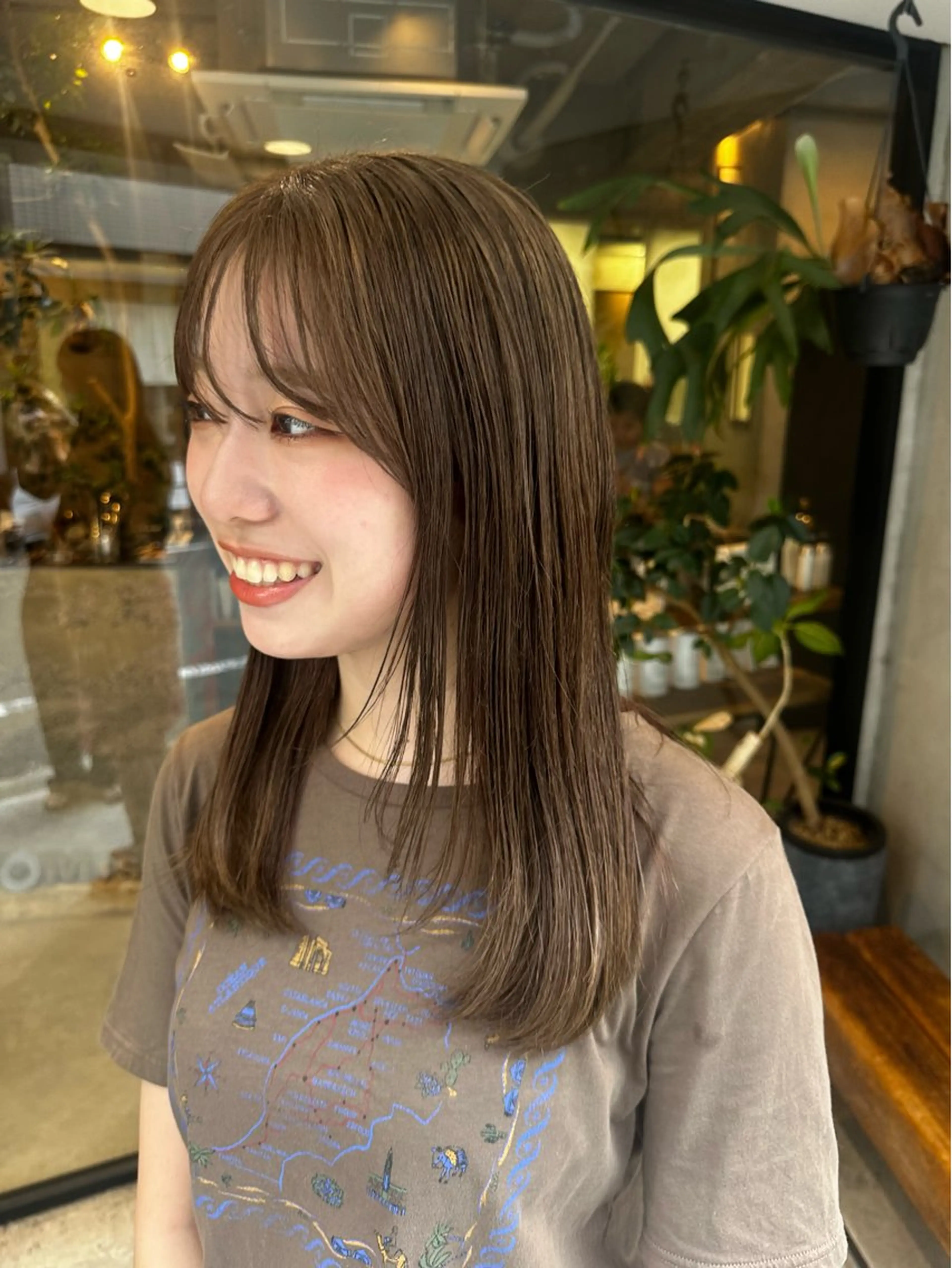 透明感の出る寒色カラー＋マイクロバブルの写真