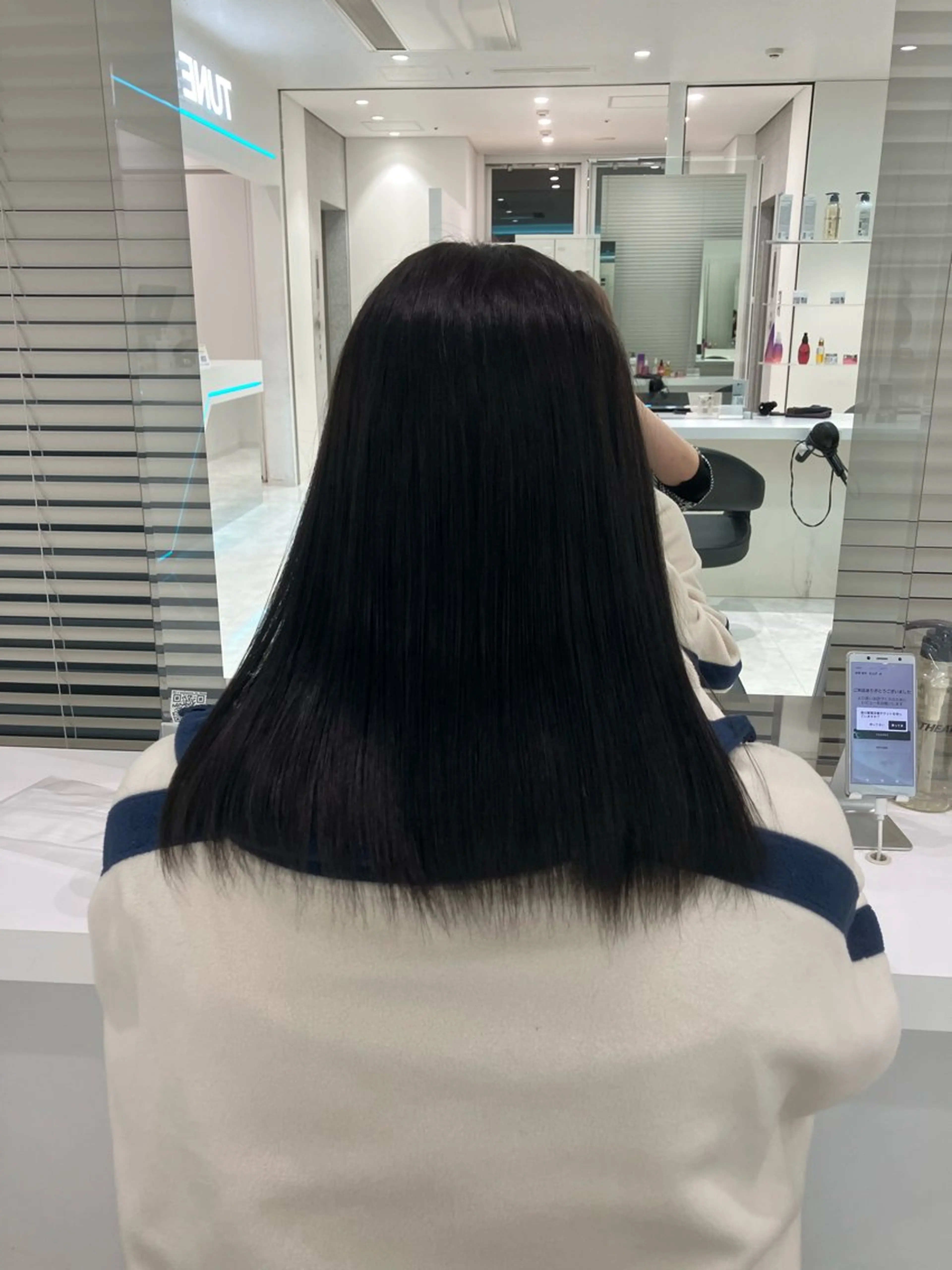 セミロング カラー ヘアアレンジ 🫧透明感ラベンダー 似合わせ🫧あい🫧のヘアスタイル