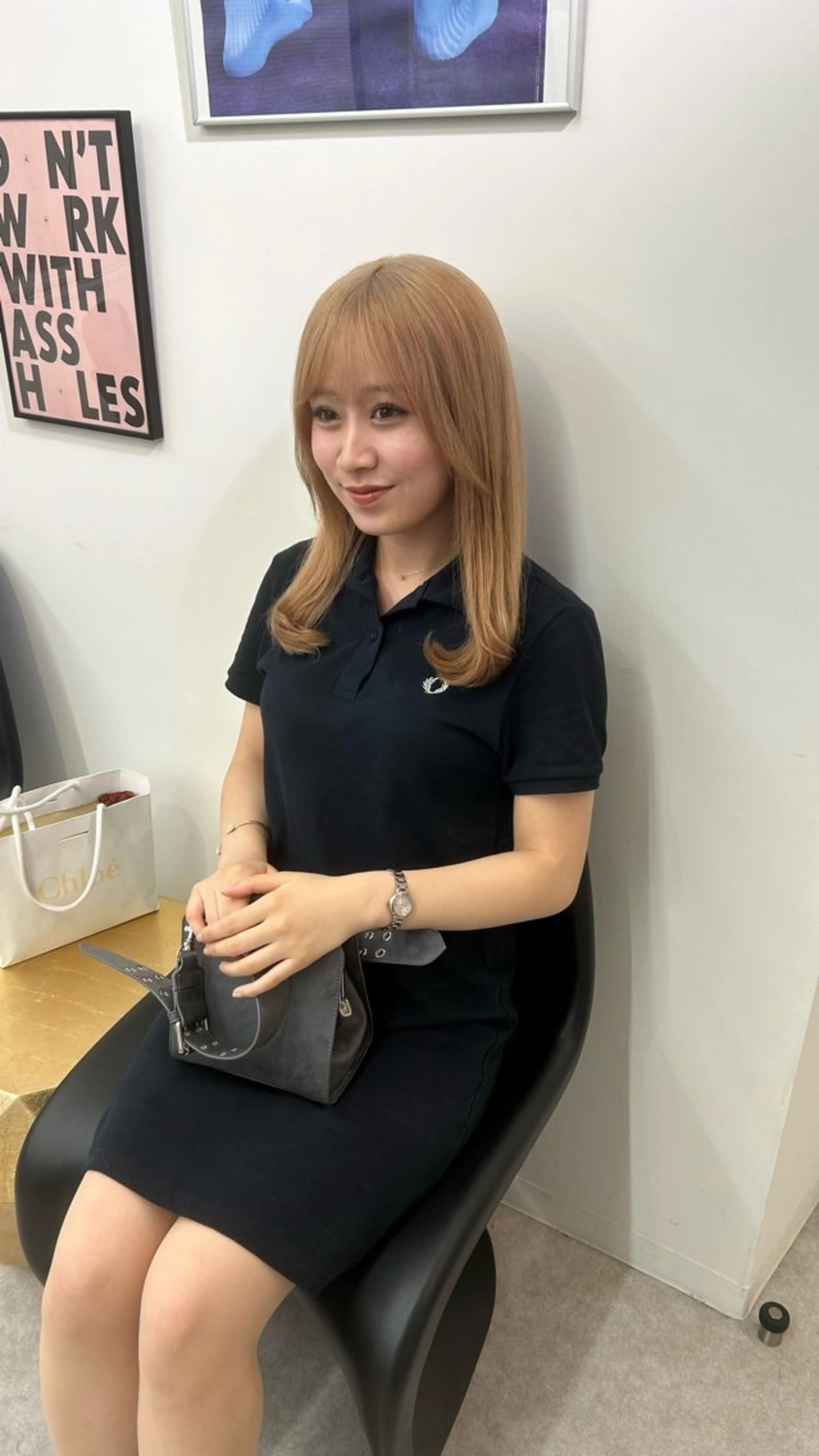 ロング カラー アッシュ ベージュカラー ブリーチ ブロンド ブロンドベージュ PELE所属・ミルクティー指名 No.1🎀yuiのヘアスタイル