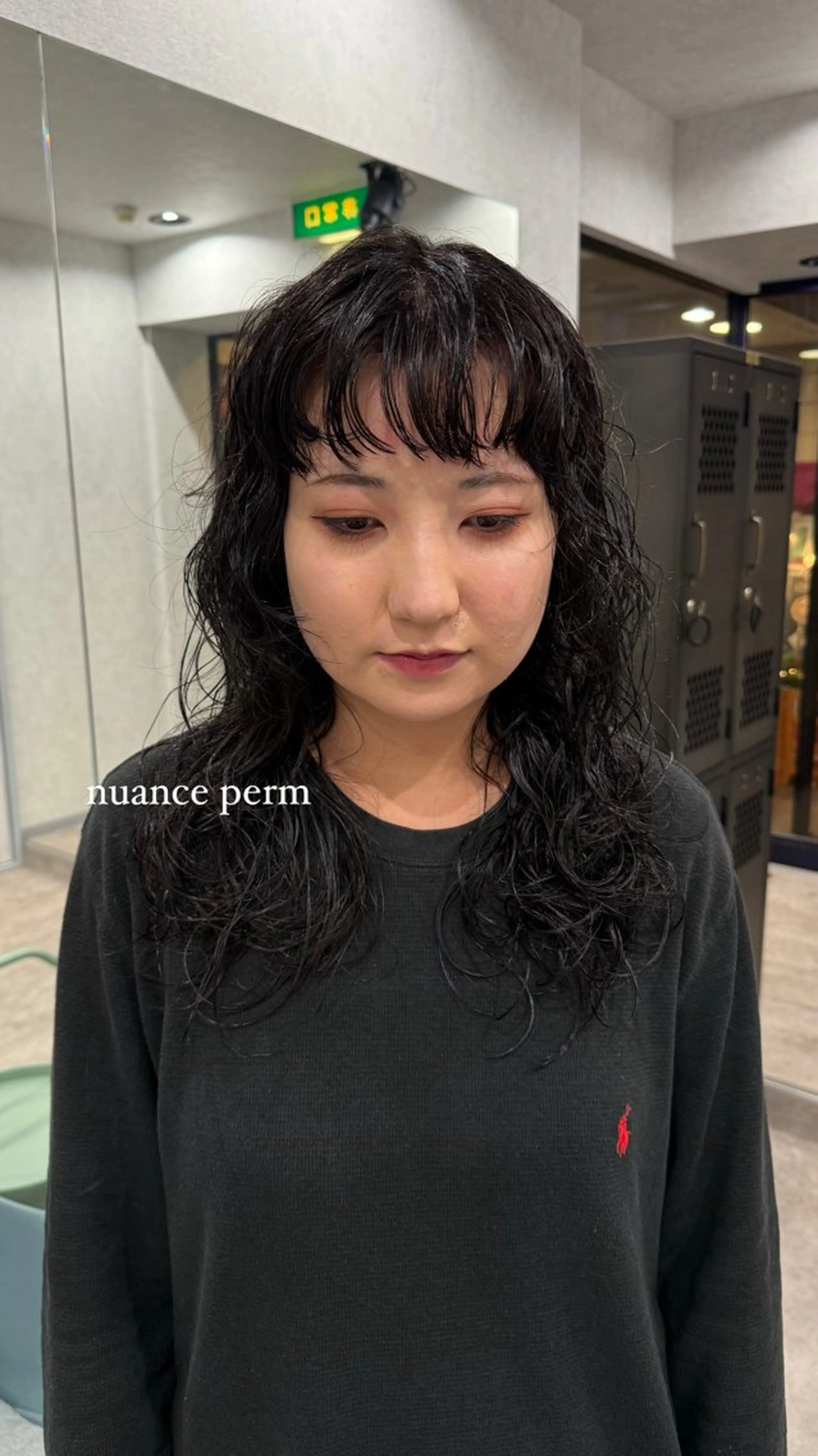 ロング パーマ カット パーマ ミウラナツサ 🖤レイヤーカットのヘアスタイル