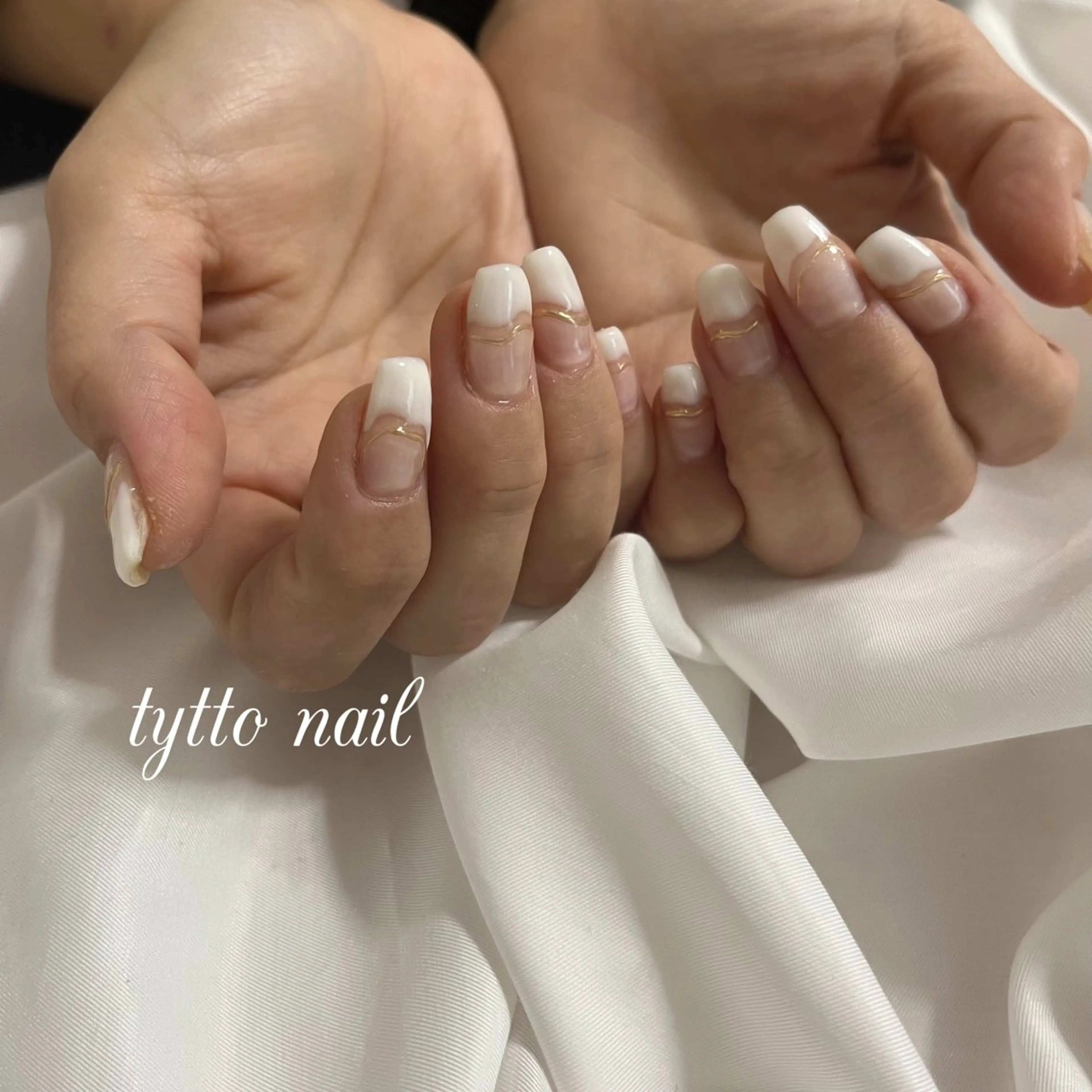 ネイル グラデーション キラキラネイル ミラーネイル ニュアンスネイル オフィスネイル tytto nail ❤︎‪‪eri‪‪のネイルデザイン