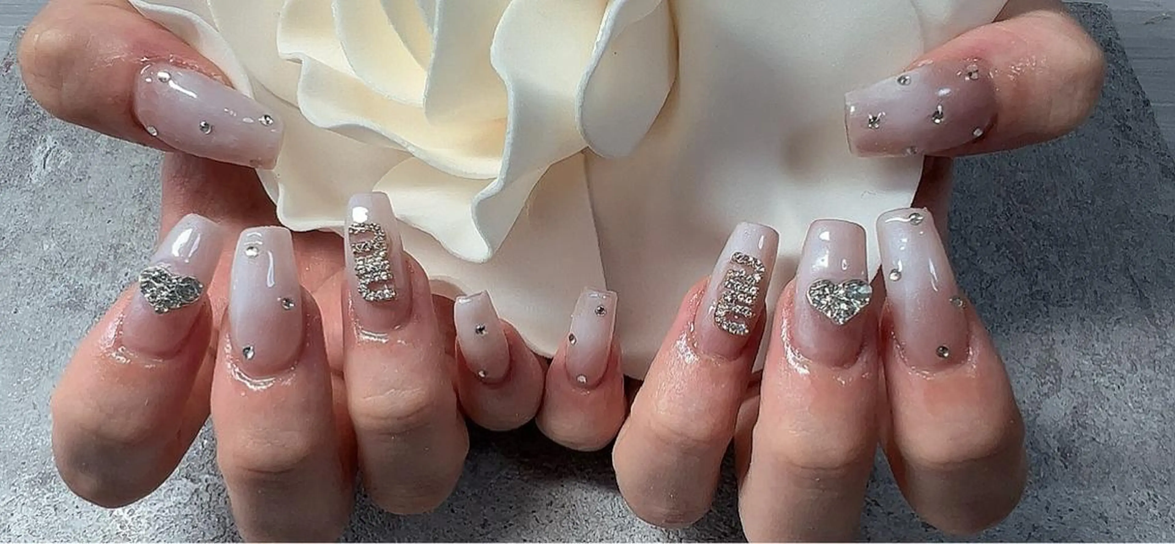 ネイル グラデーション Ruana Nailのネイルデザイン