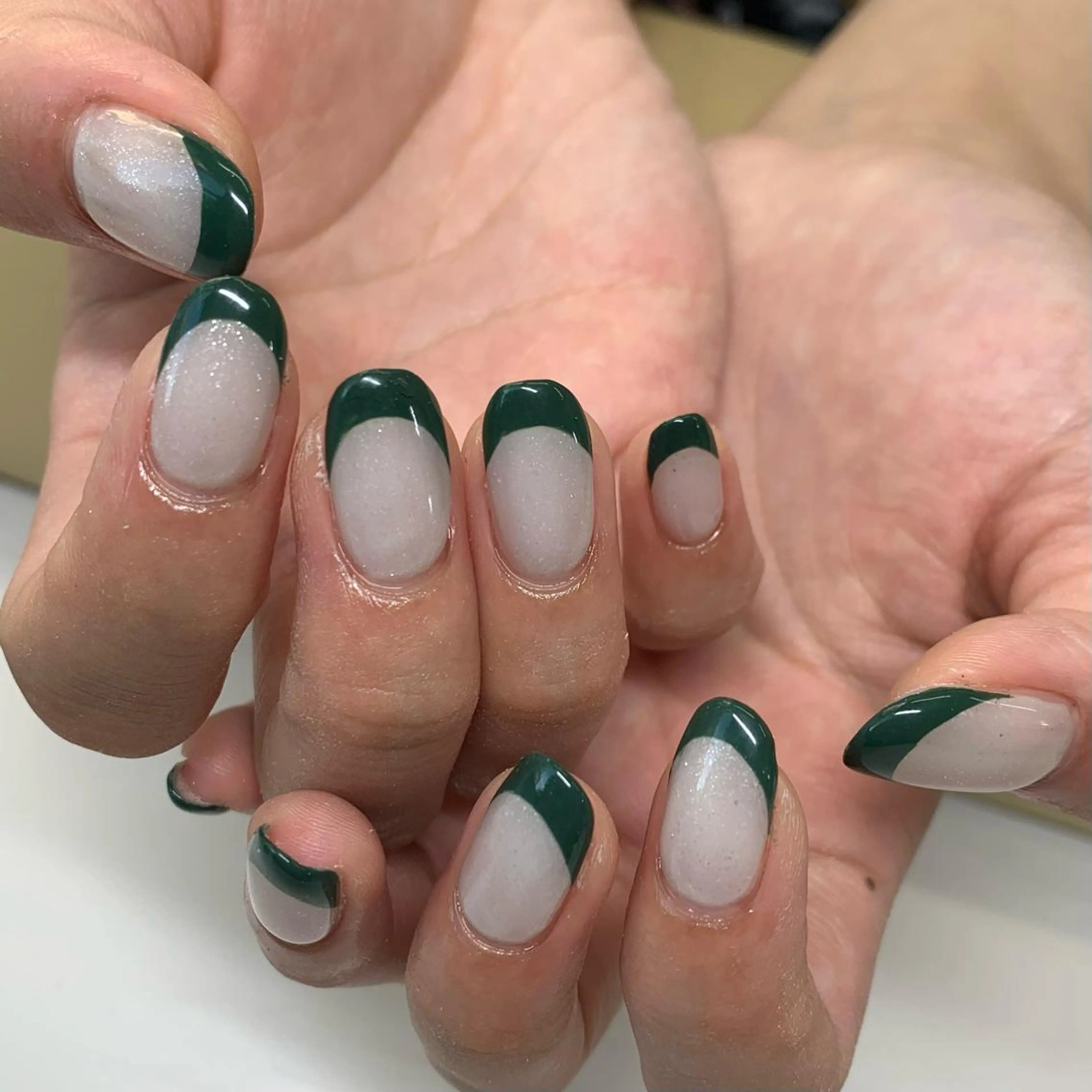 ネイル ハンドネイル καρδιά -ｶﾙﾃﾞｨｱ-のネイルデザイン