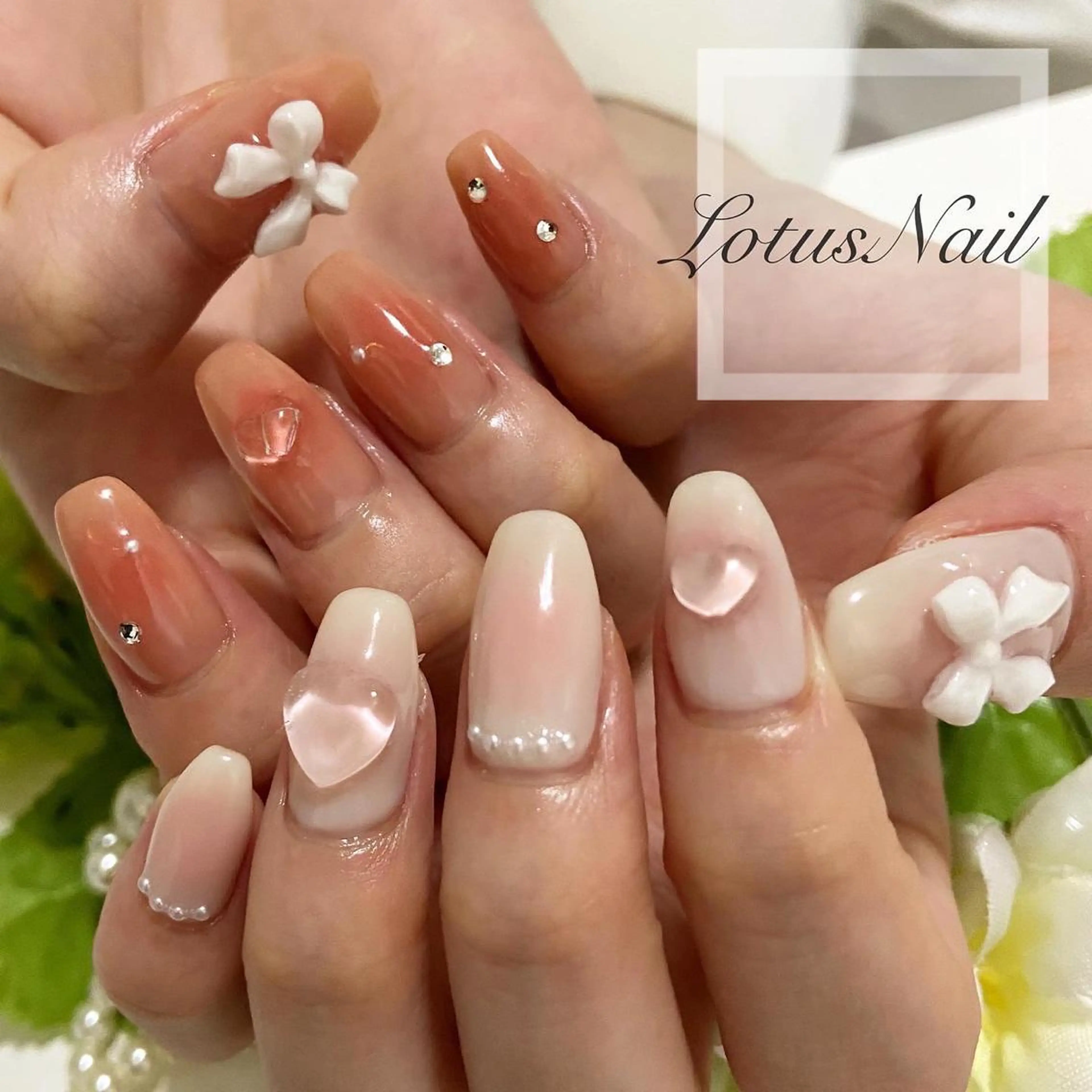 ネイル チークネイル ガーリー リボン ハンドネイル Lotus Nailのネイルデザイン