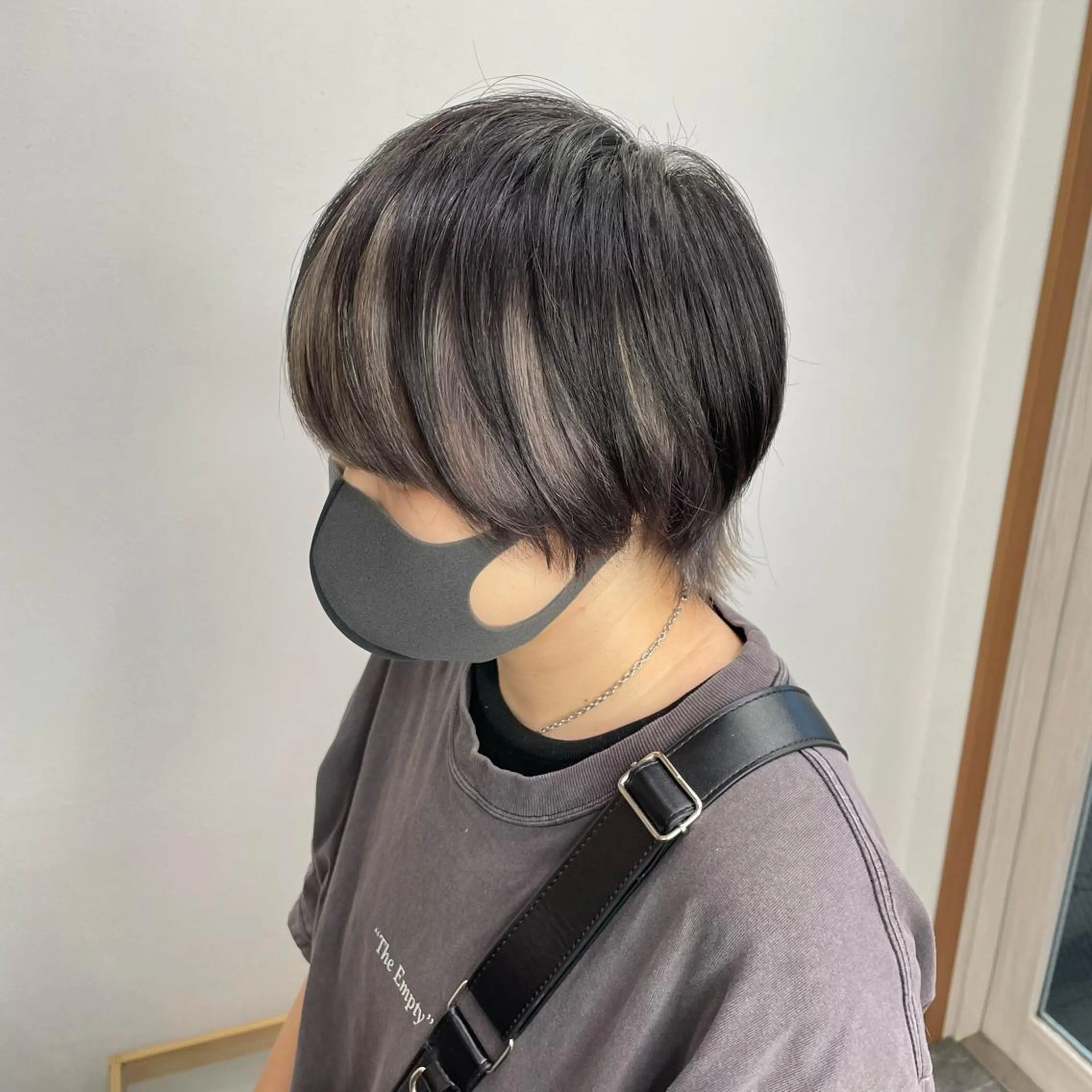 ショート カラー ブリーチ ヘアカラー tokute 中野真咲🐺のヘアスタイル