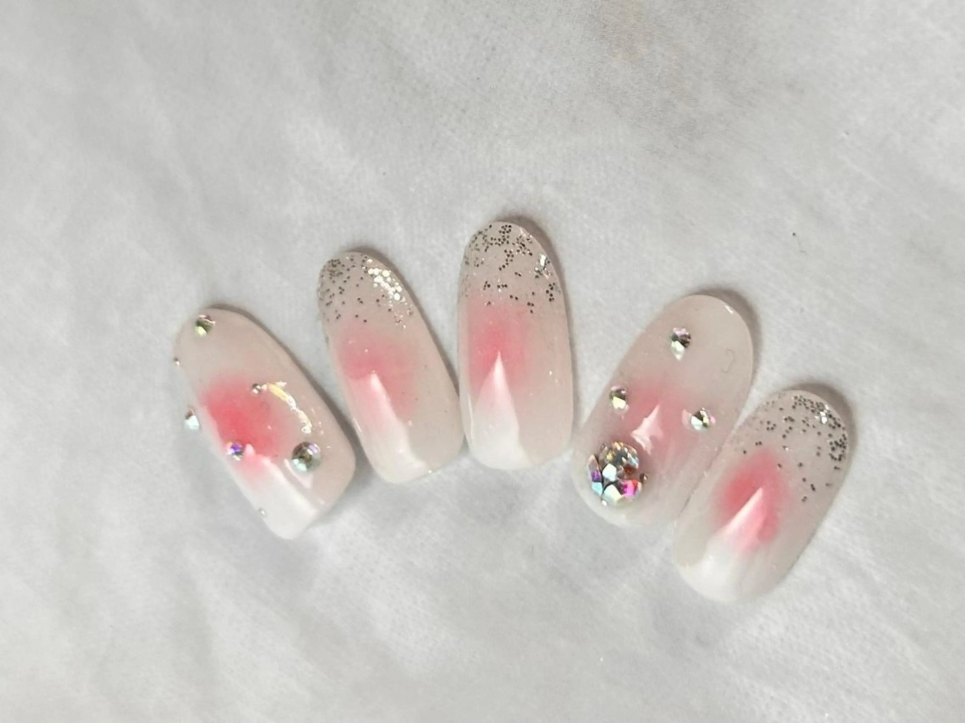 ネイル ハンドネイル Ellie Nail Honamiのネイルデザイン