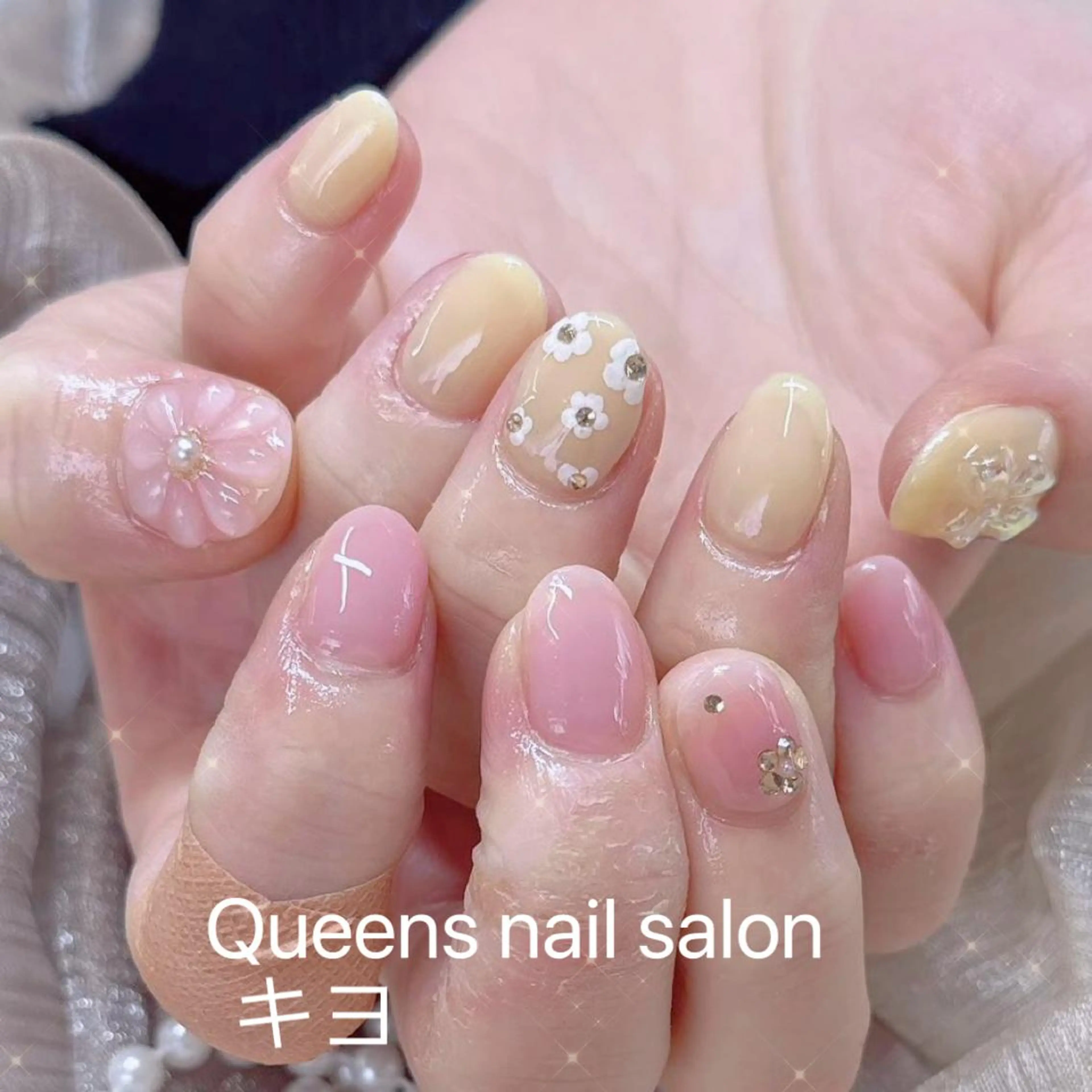 ネイル Mina🧸 韓国風ネイル🎀のネイルデザイン