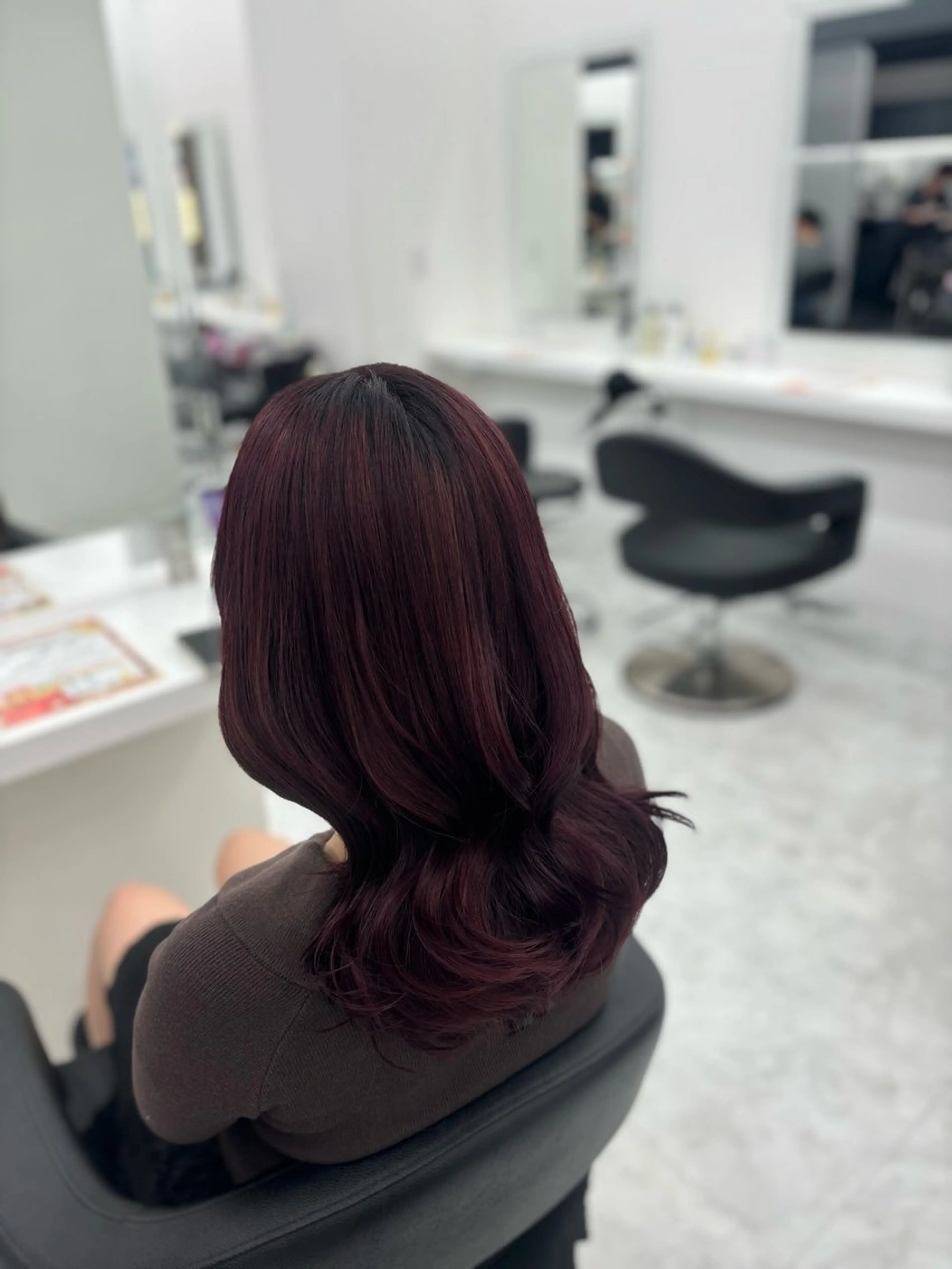 セミロング カラー ヘアカラー トリートメント 🤍レイヤー/顔周り 暖色hirari🤍のヘアスタイル