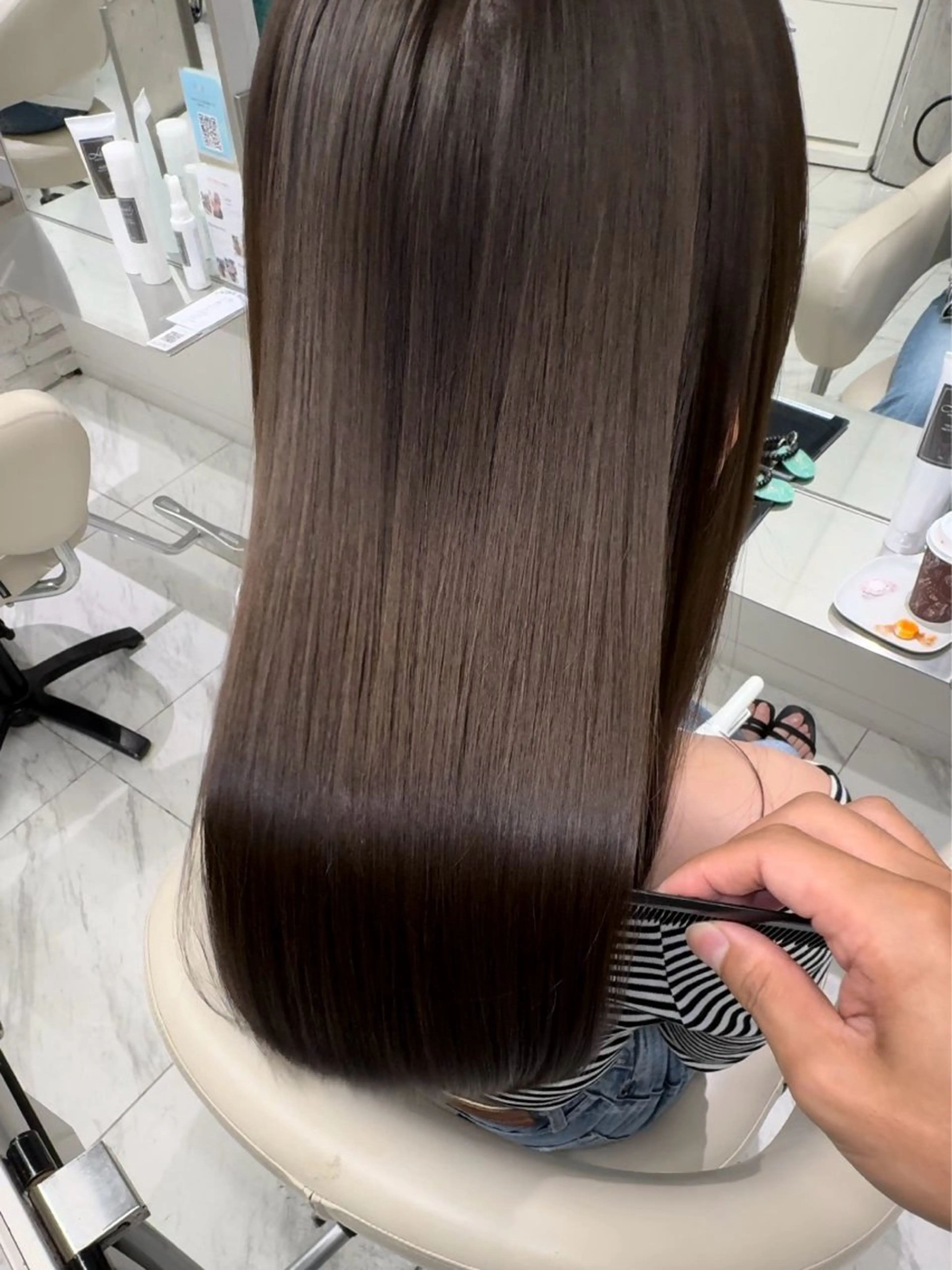 ミディアム 髪質改善 トリートメント カット ヘアカラー 縮毛矯正 トリートメント 髪質改善　縮毛矯正 池本有宏のヘアスタイル