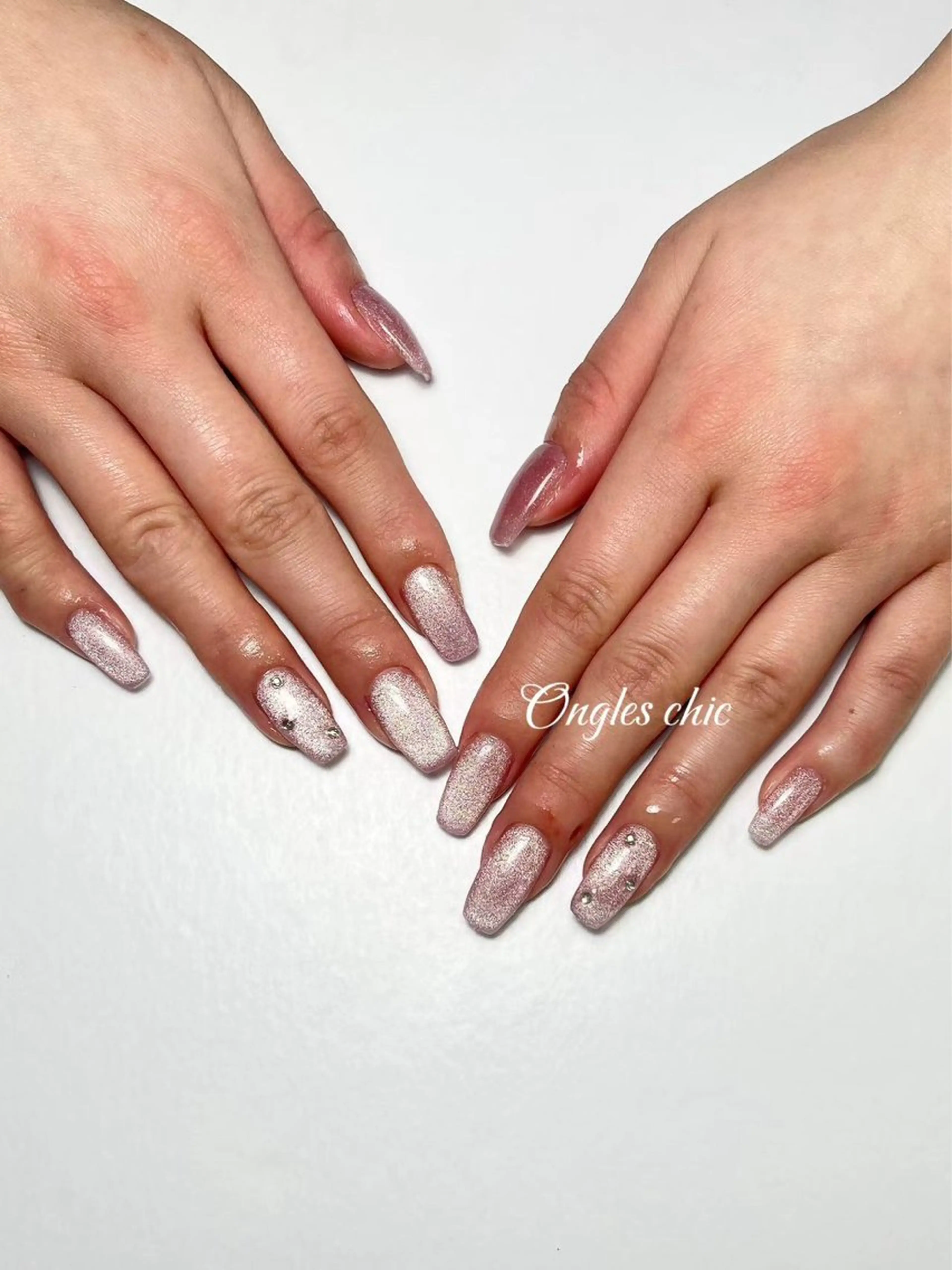 ネイル ハンドネイル ongles chic24時間営業のネイルデザイン