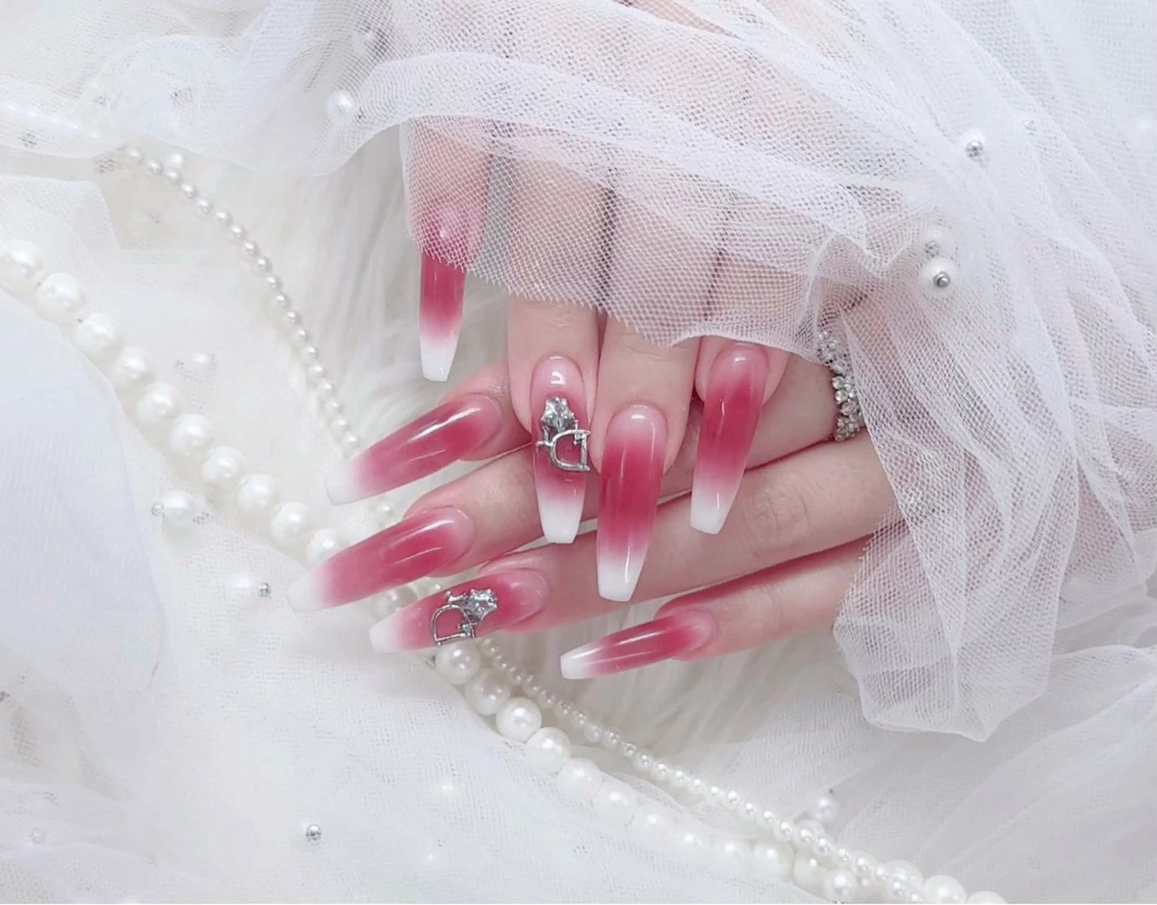 ネイル R salonのネイルデザイン