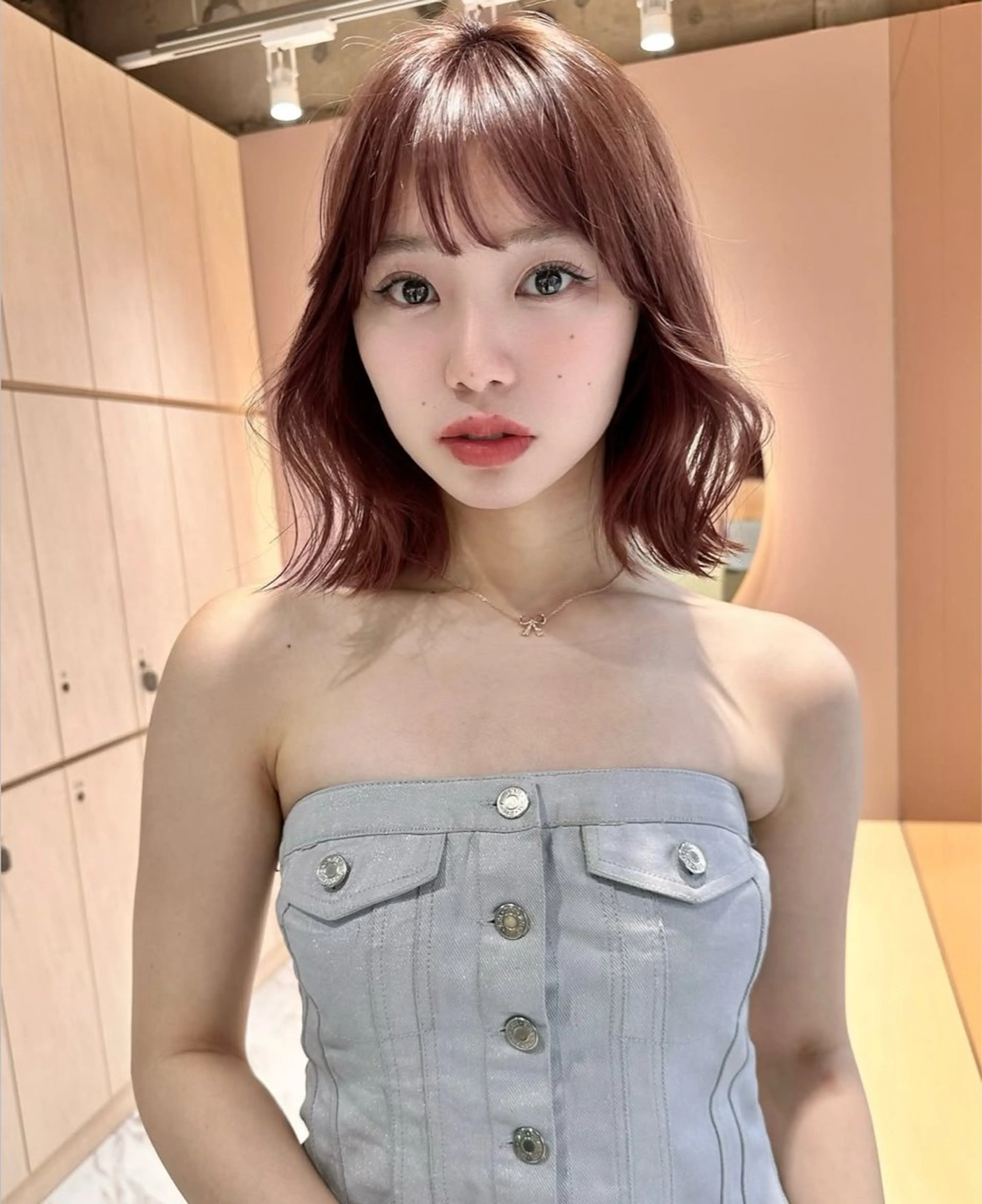 ショート カラー ブリーチ ダブルカラー ブリーチなしカラー 韓国風ヘア カット ヘアカラー トリートメント 美髪矯正🫧/ 吉田こうすけのヘアスタイル