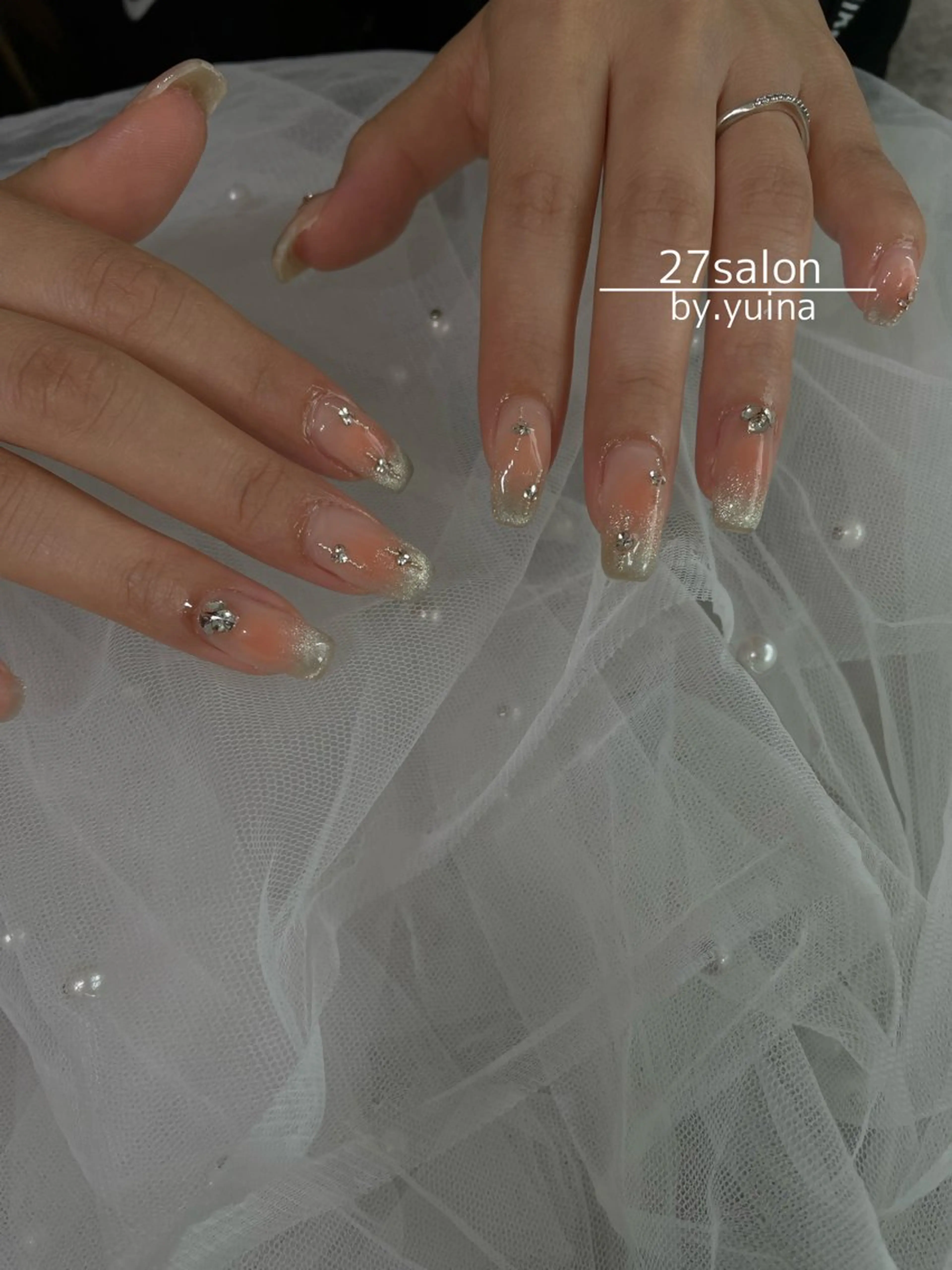 ネイル チークネイル マグネットネイル ハンドネイル 27salon yuinaのネイルデザイン