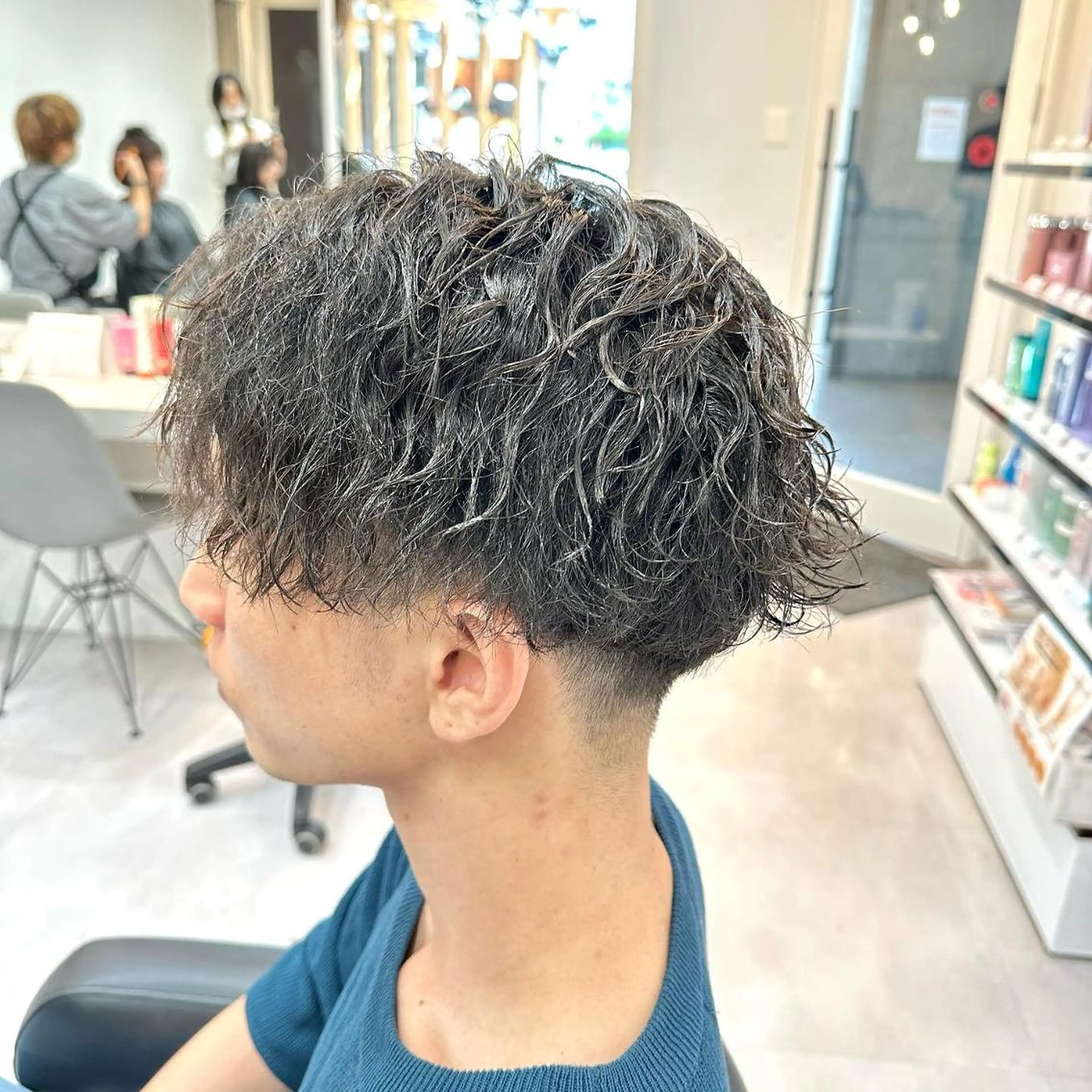 ショート 髪質改善× ハイライト溝江のヘアスタイル