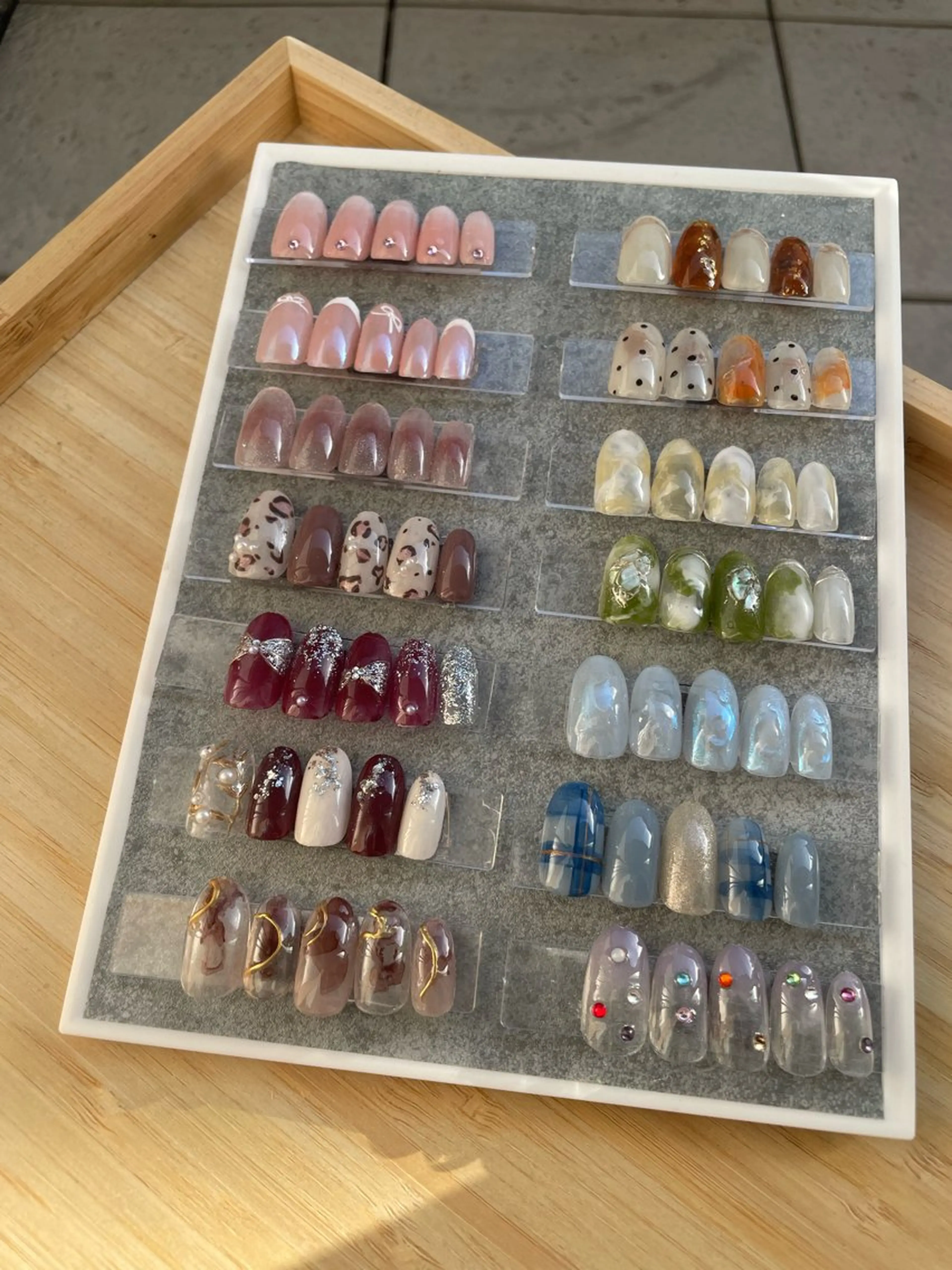 ネイル ハンドネイル リッチオRiccio今池店所属・Riccio / nail  新田のネイルデザイン