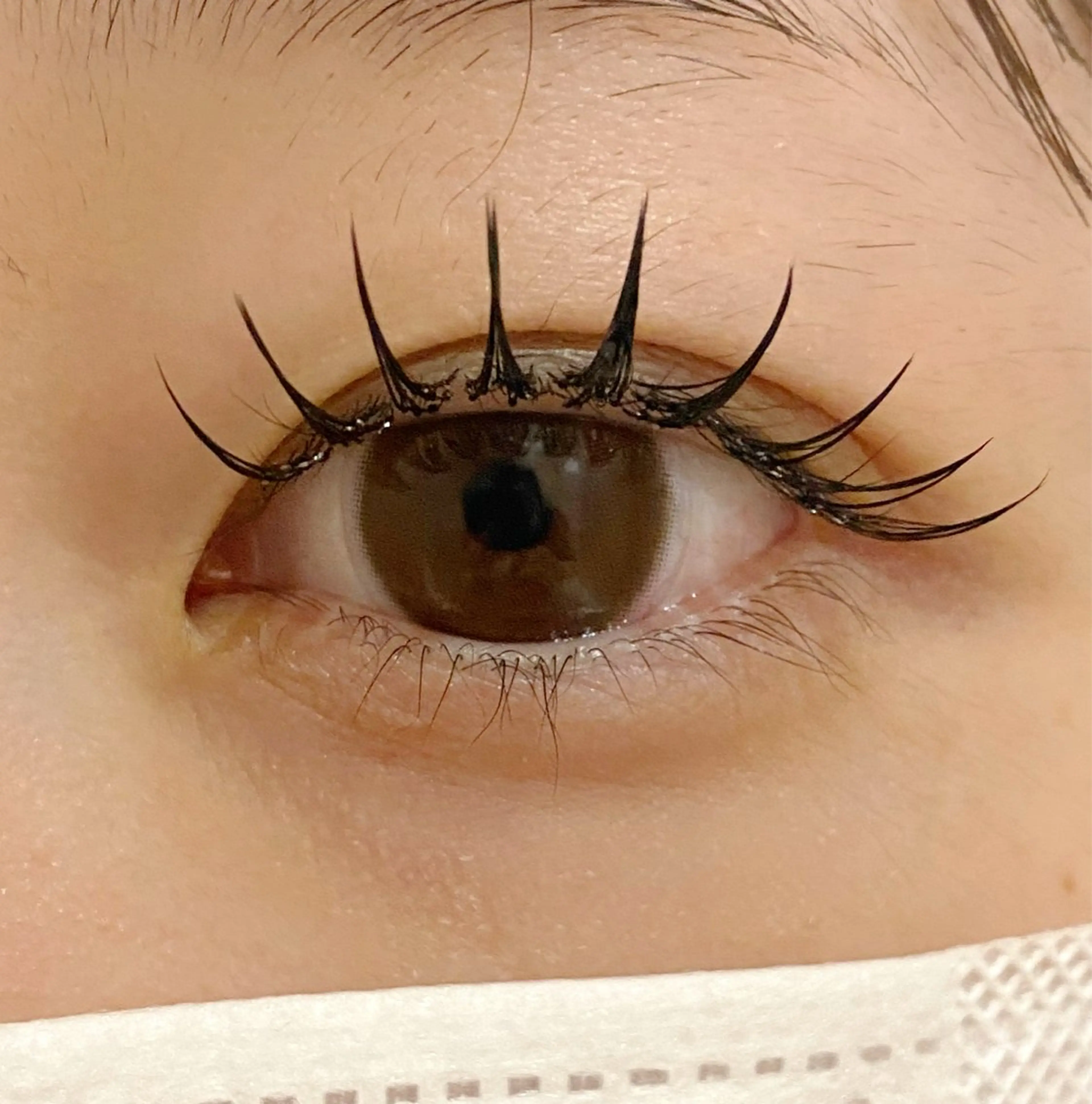 マツエク・マツパ Eyelash Salon Blanc〜まつげエクステと眉の専門美容室〜イオンモール船橋店所属・五十嵐 明菜の眉毛・アイブロウイメージ