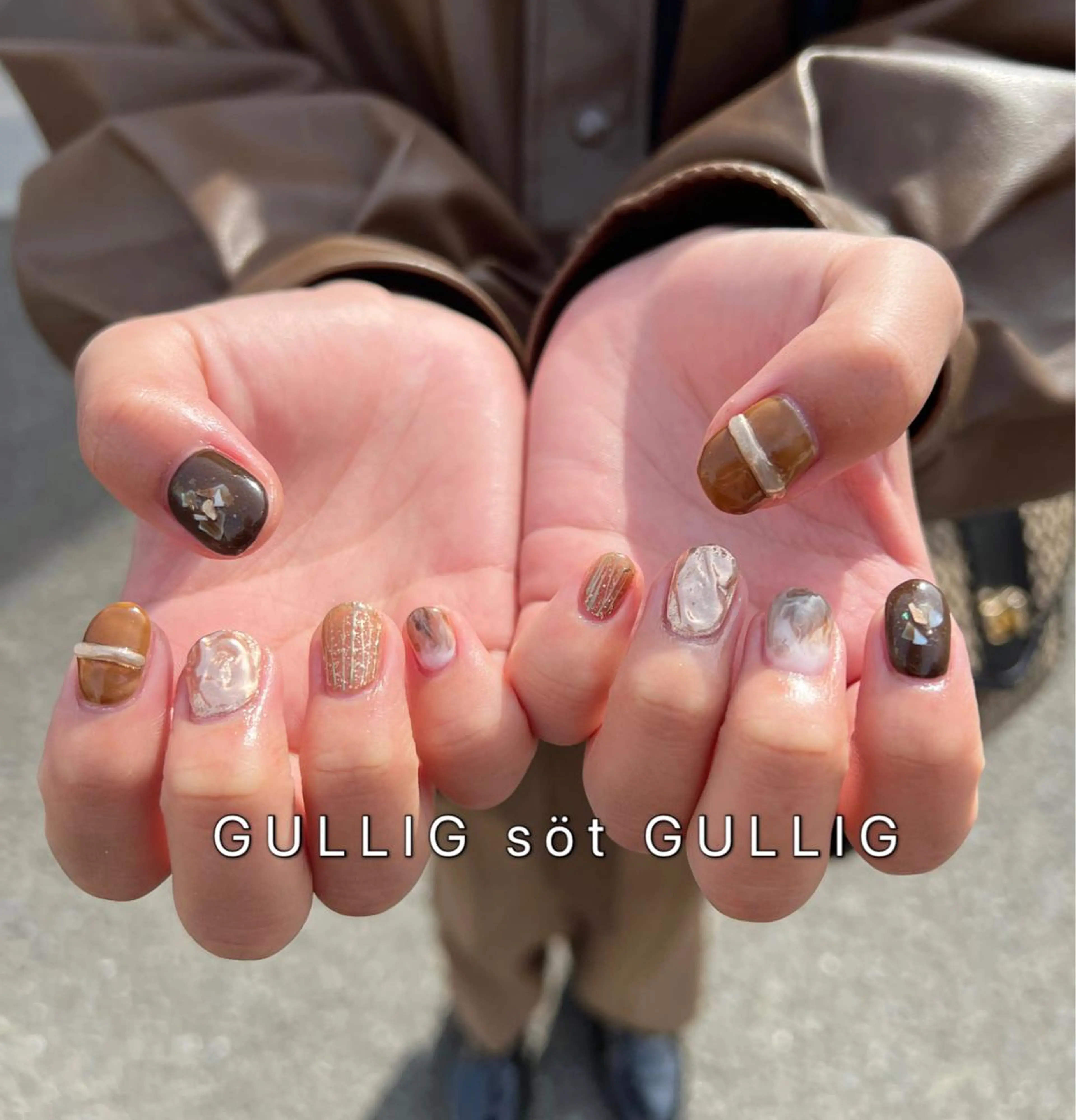 ネイル ハンドネイル フットネイル GULLIG söt GULLIGのネイルデザイン