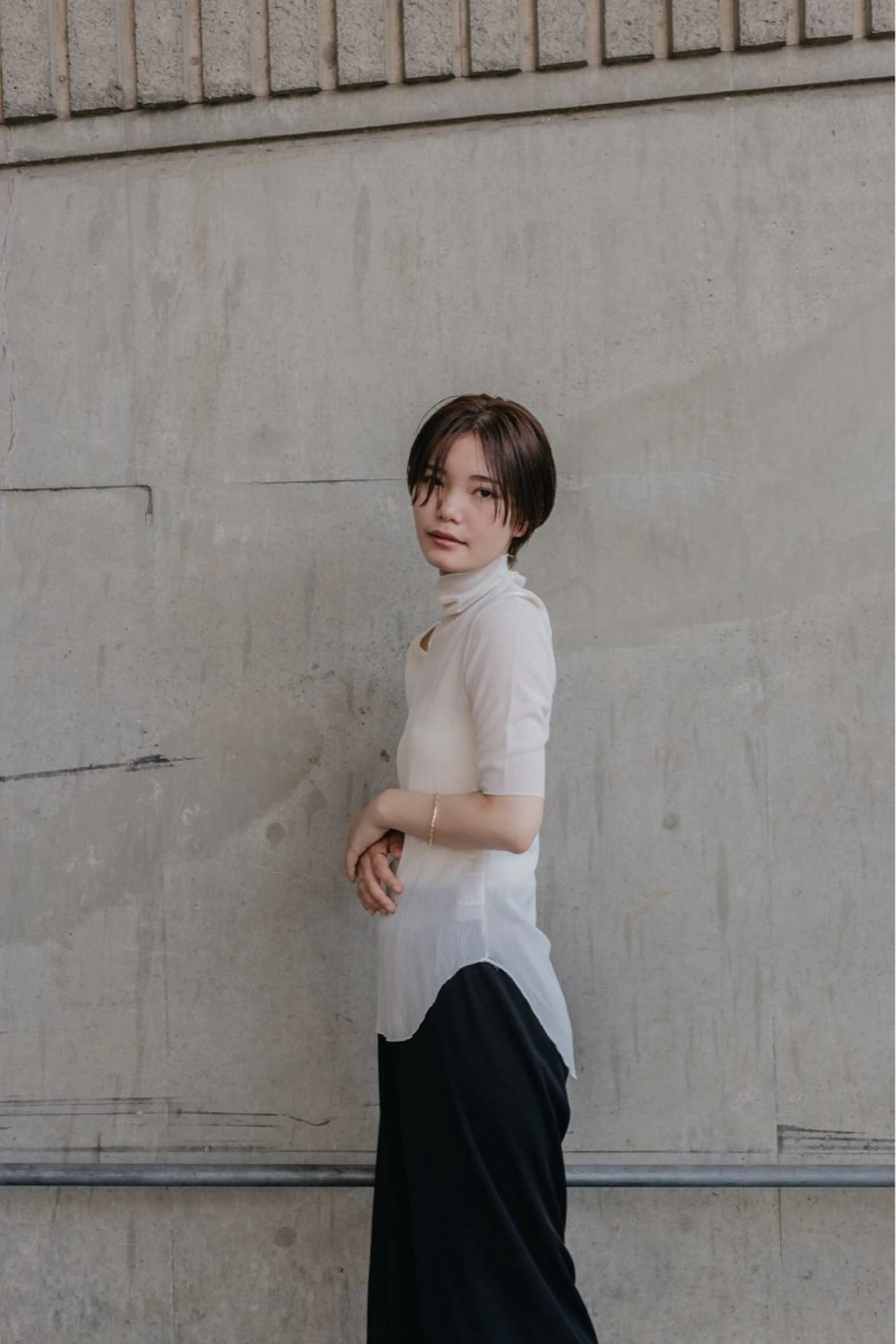 ショート カラー ツジガキ ユウスケのヘアスタイル