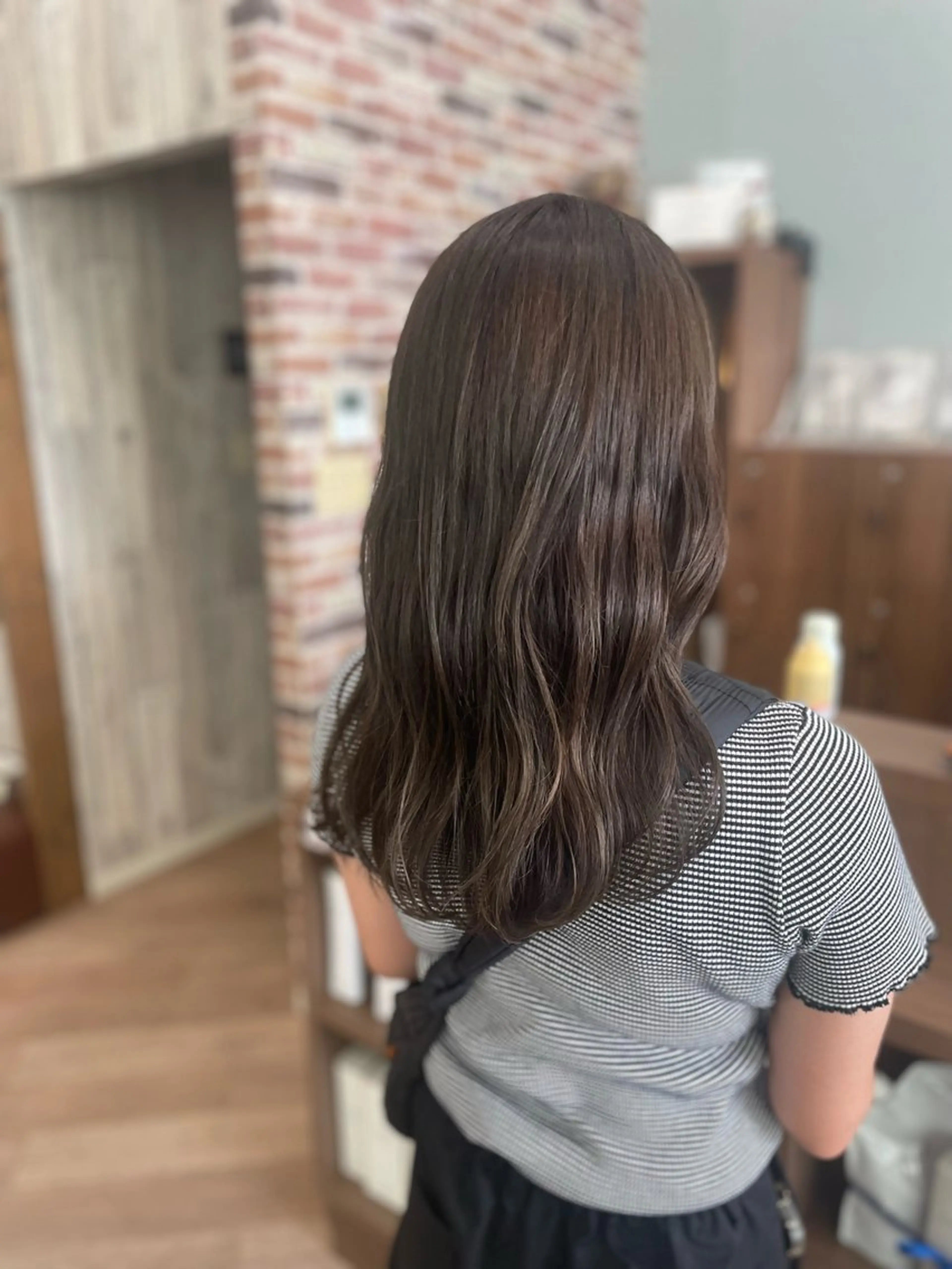 ロング カット ヘアカラー シミズ カエデ🍁のヘアスタイル