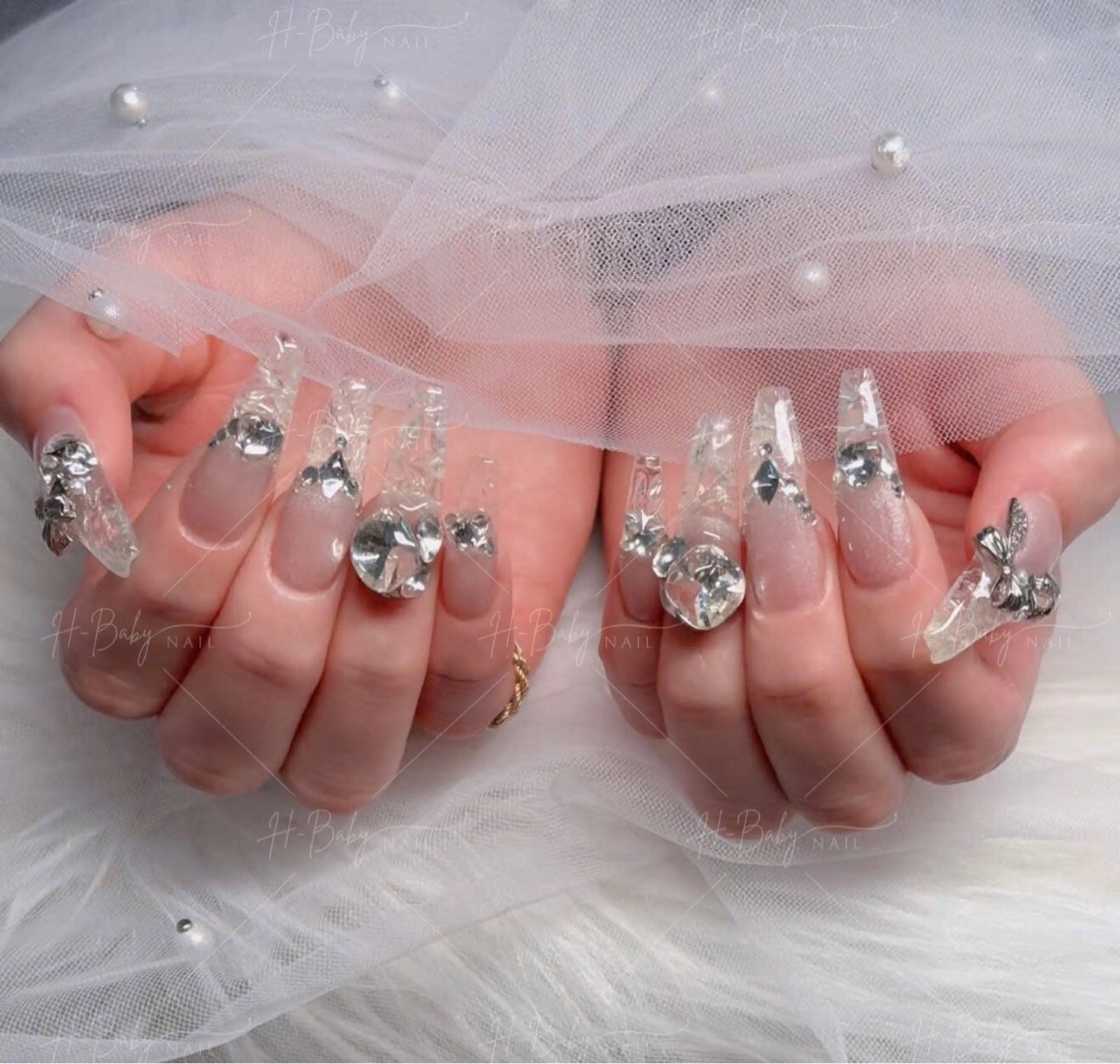 ネイル フレンチネイル ジェルネイル ハロウィン キラキラネイル 韓国ネイル ハンドネイル H.baby Nail Salonのネイルデザイン