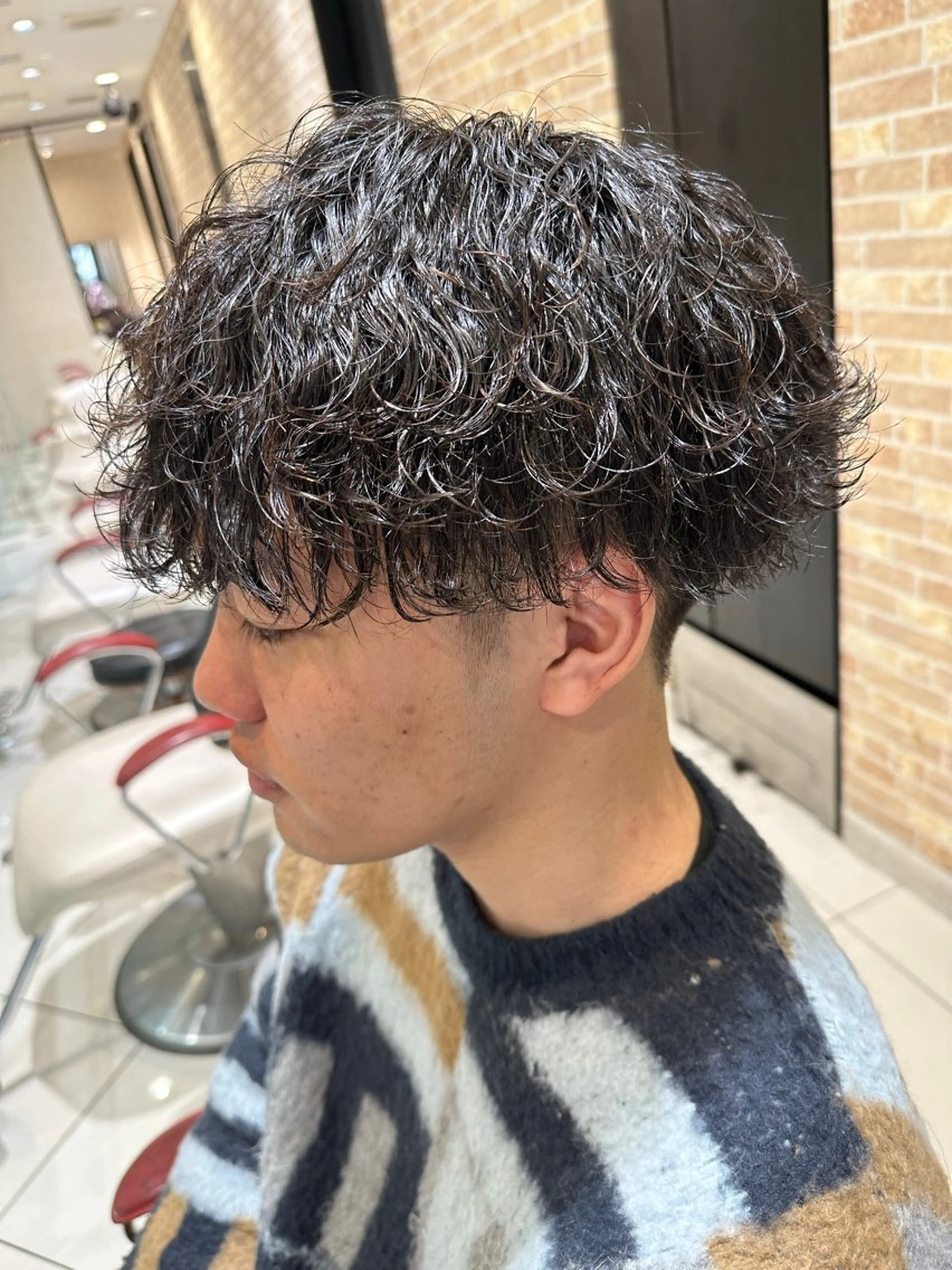 ショート パーマ メンズ メンズパーマ 波巻きパーマ 💈メンズ特化 美容師サキ💈のヘアスタイル