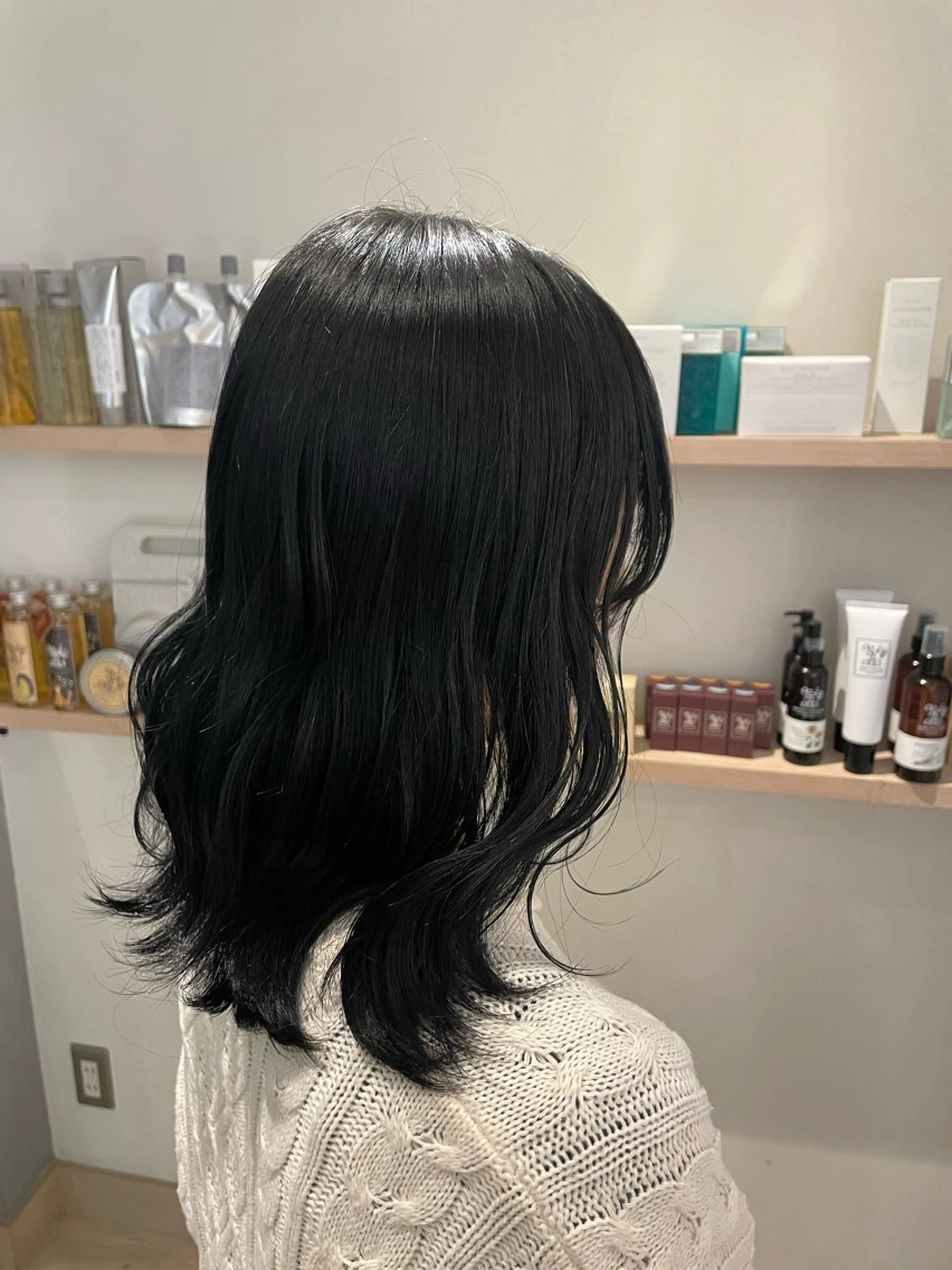 セミロング アイナ ROCCOのヘアスタイル