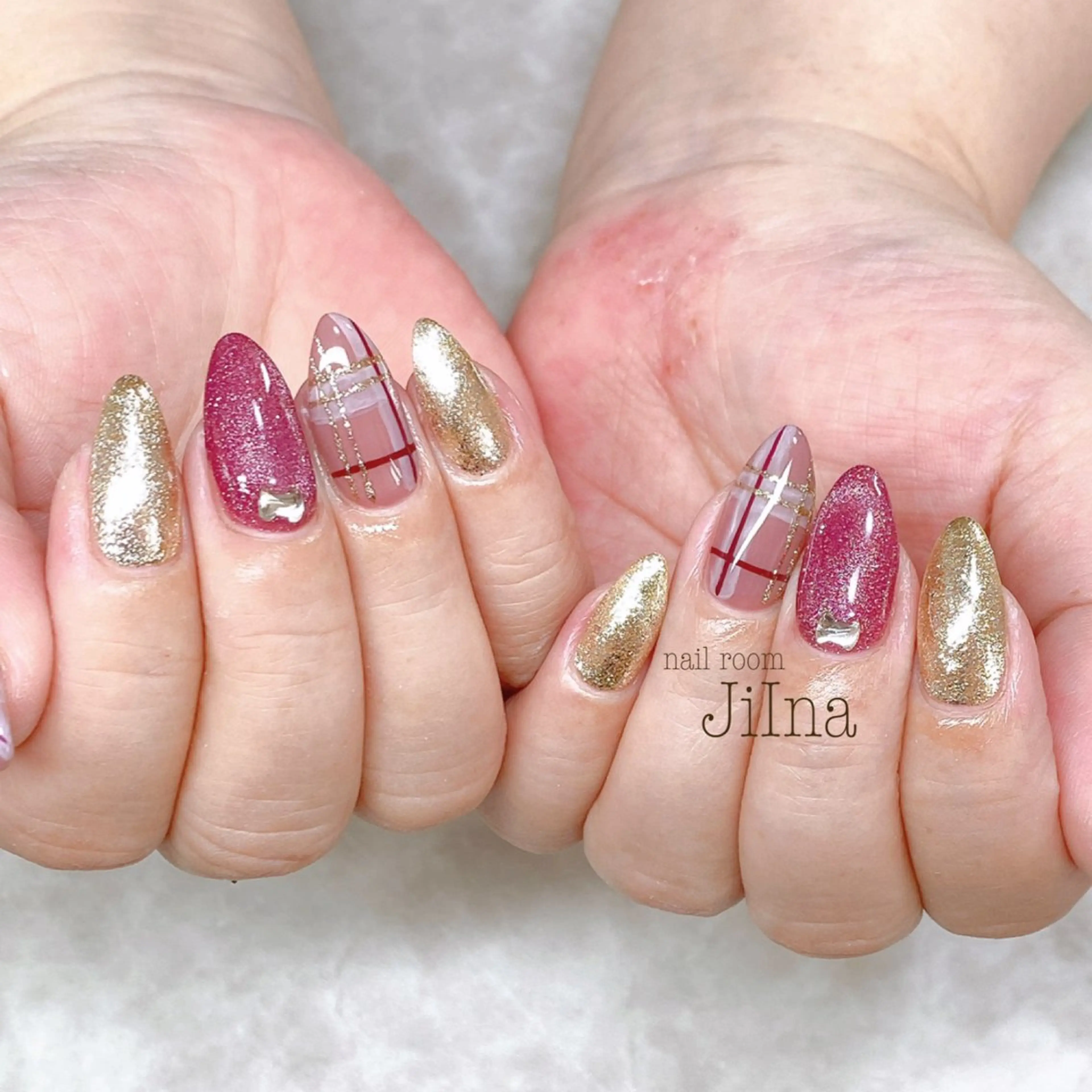 ネイル nail room JiInaのネイルデザイン