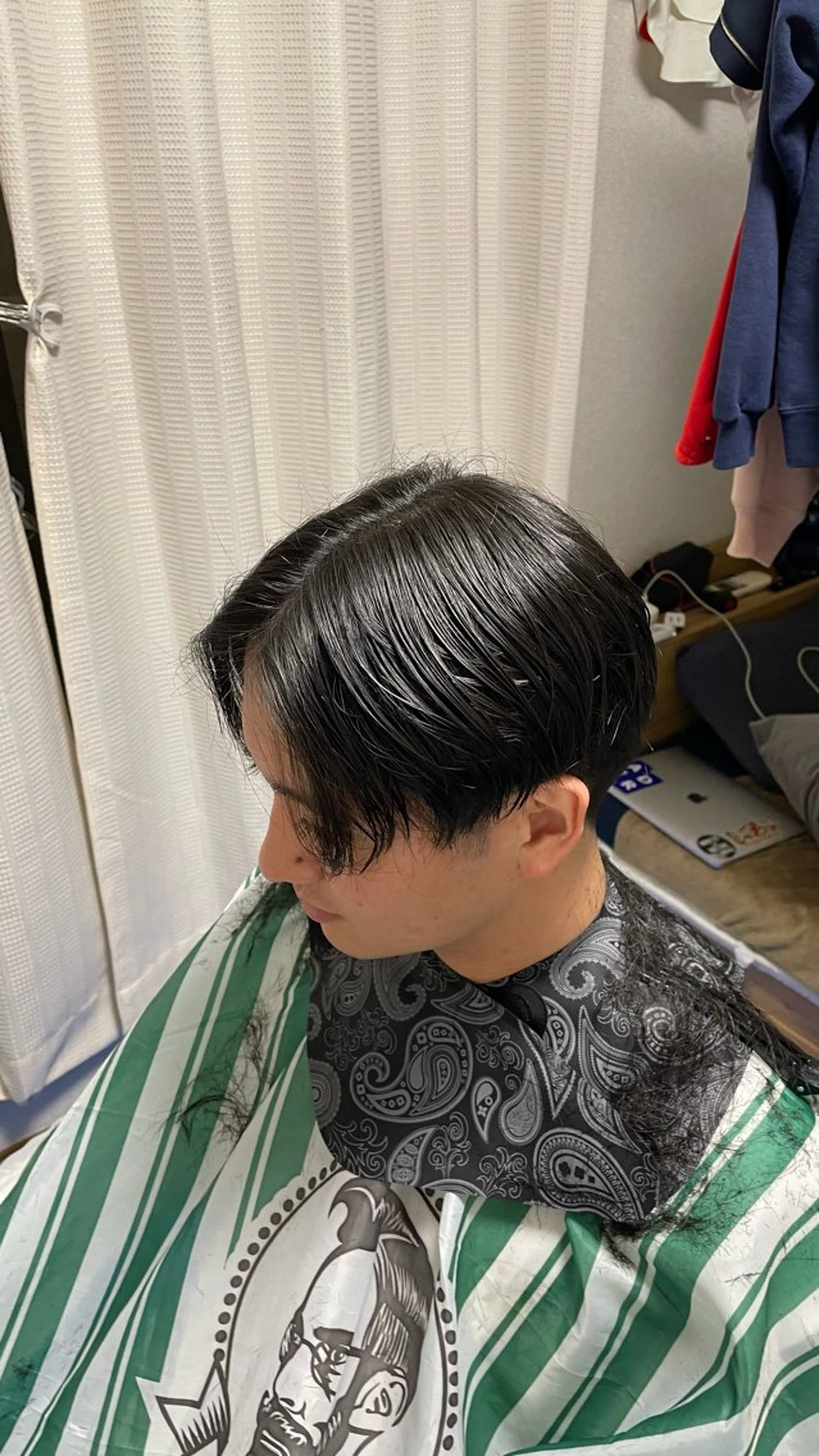 ミディアム メンズ センターパート Koyanagi Raikiのヘアスタイル