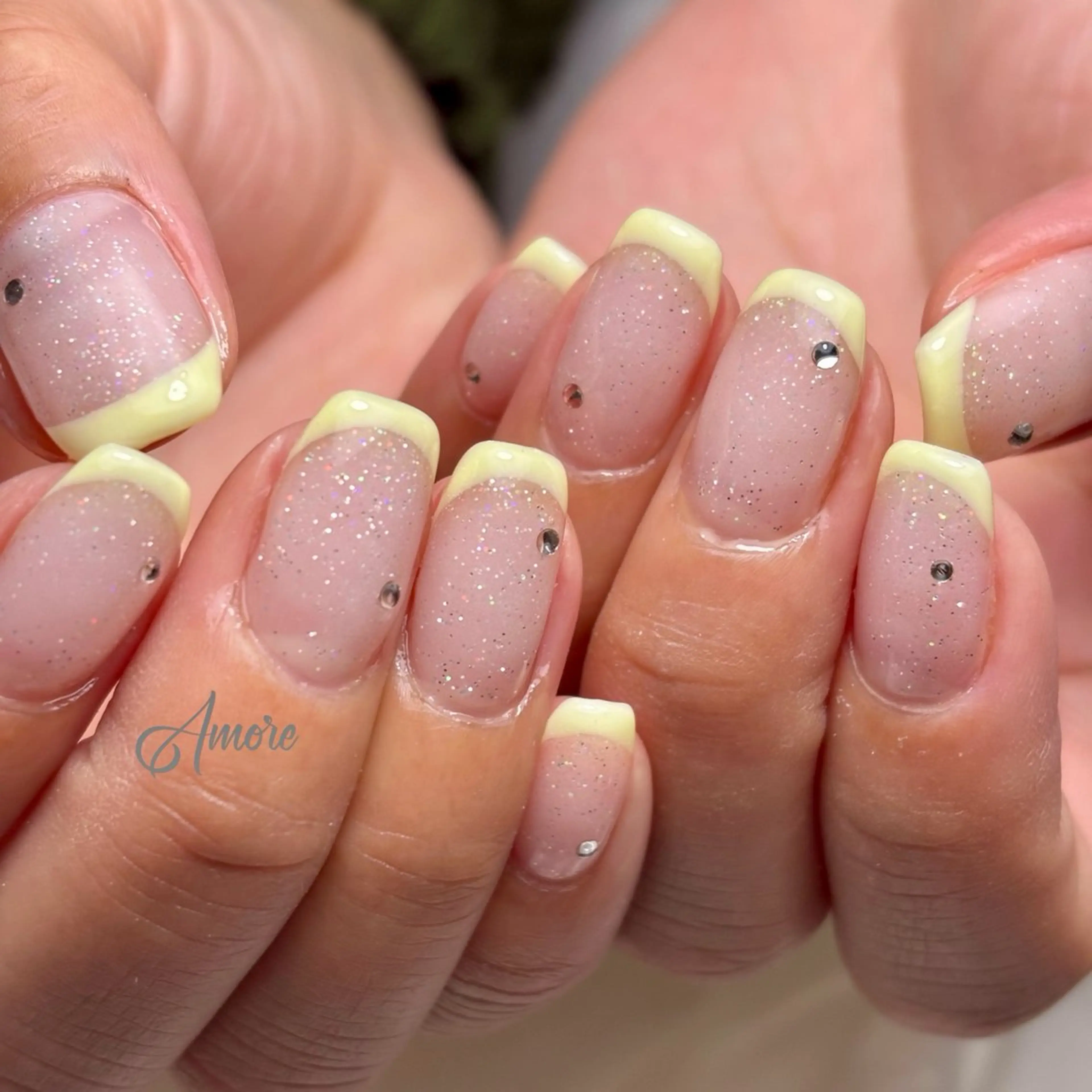 ネイル ジェルネイル キラキラネイル 韓国ネイル マグネットネイル パラジェル You kyehwaのネイルデザイン