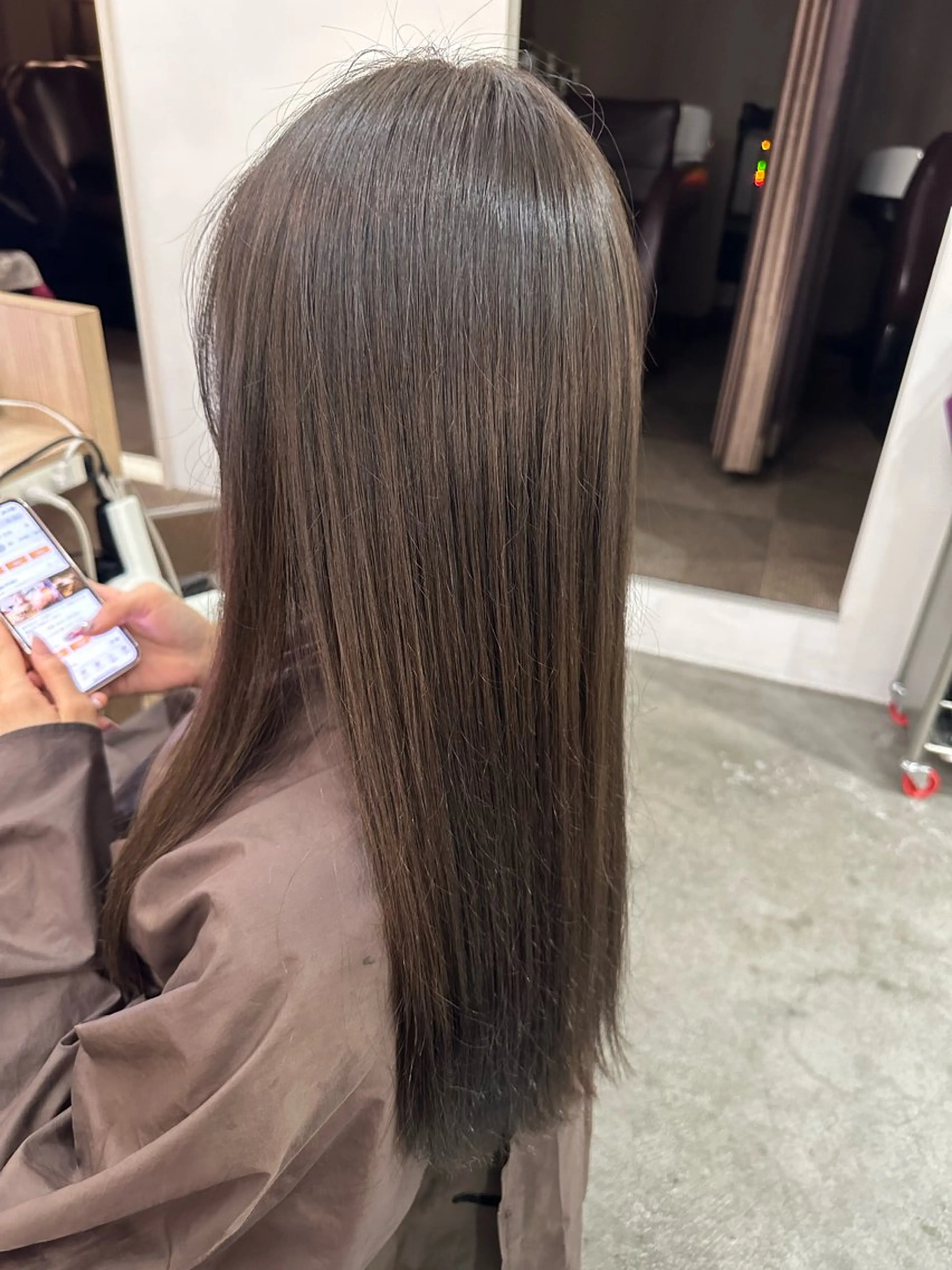 ロング カラー ヘアカラー トリートメント ヘッドスパ 森 和輝のヘアスタイル