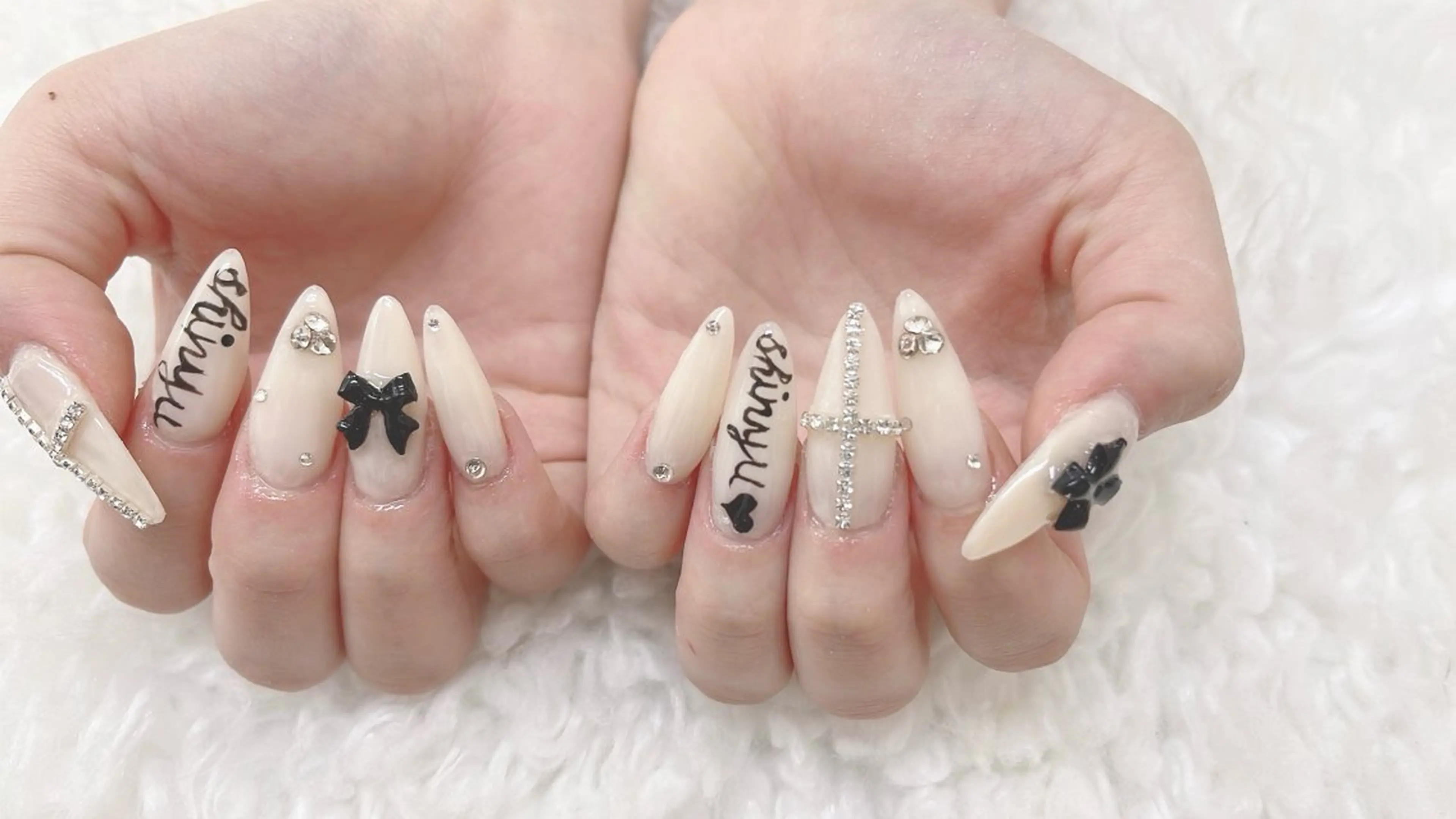 ネイル MIYA  nail&   eyelash所属・MIYA NAIL シシのネイルデザイン