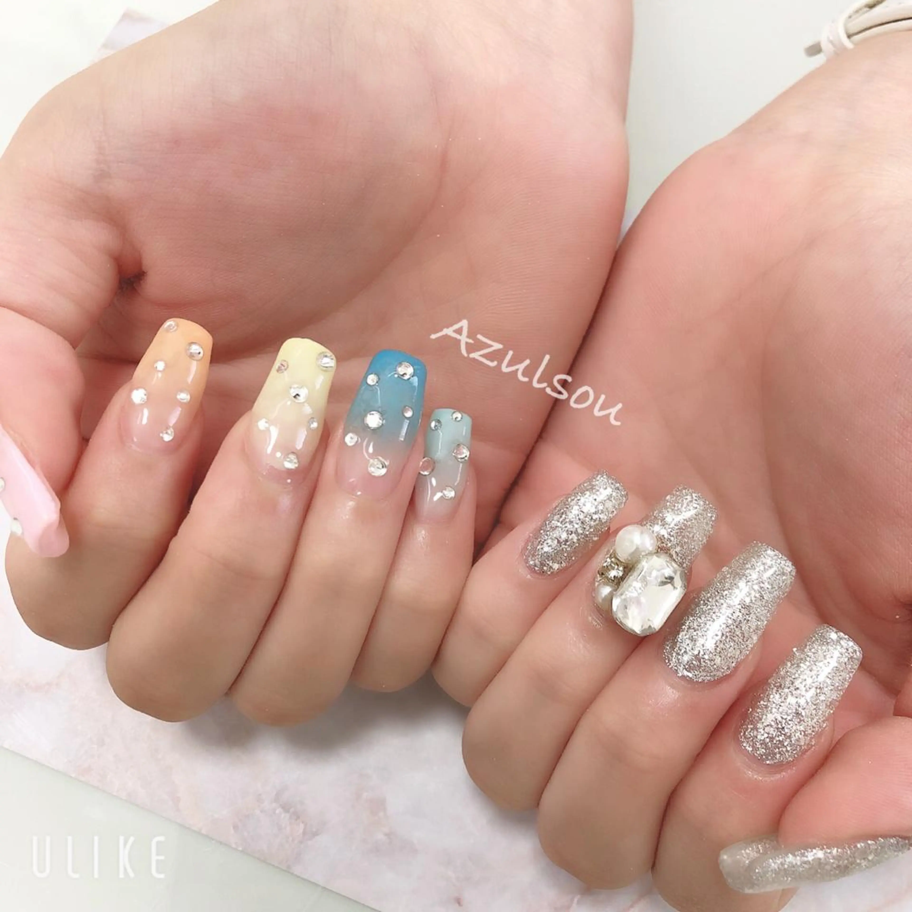 ネイル ジェルネイル 韓国ネイル ミラーネイル 持ち込み ニュアンスネイル Azulsou 廣川愛のネイルデザイン