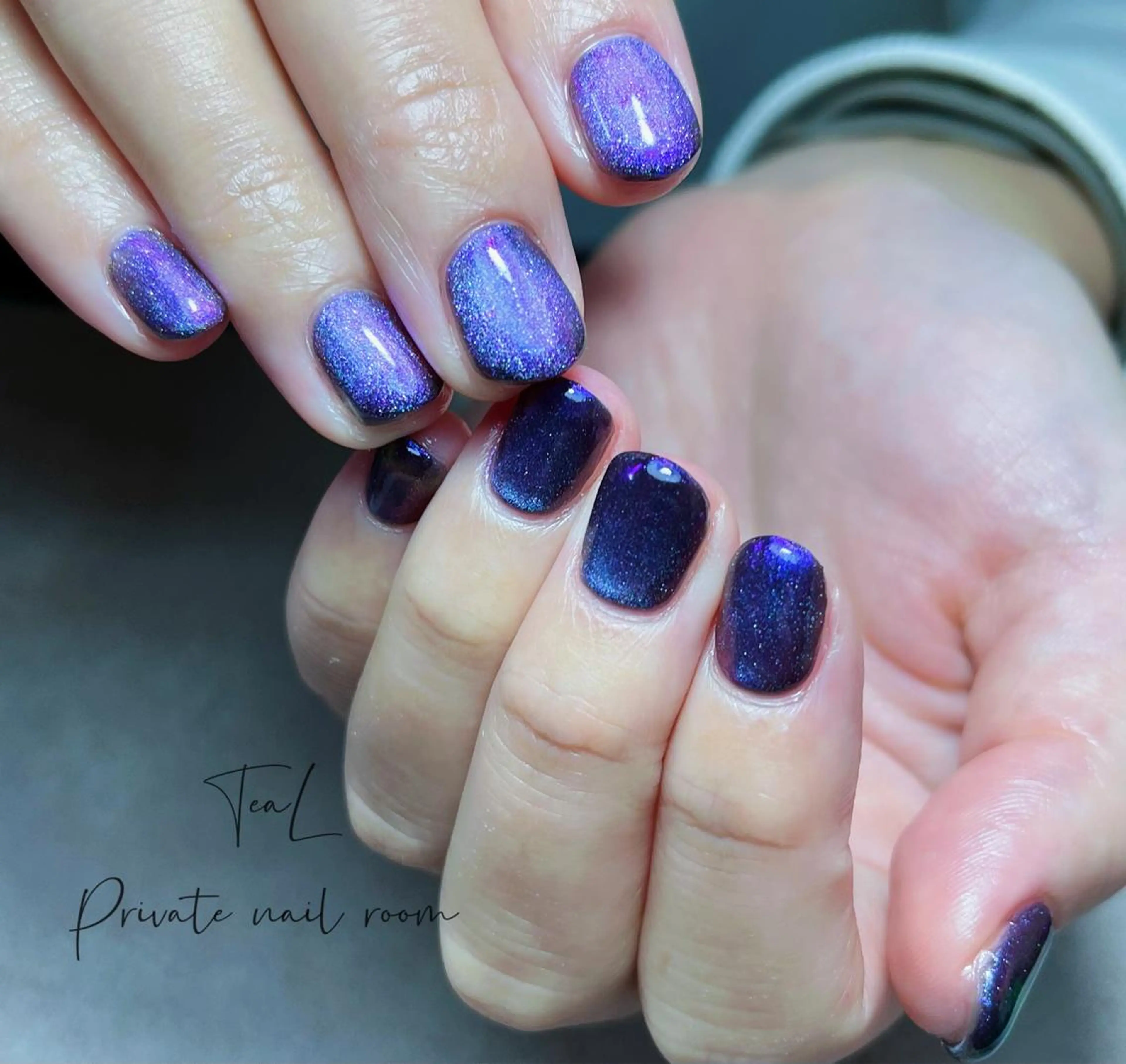 ネイル マグネットネイル ハンドネイル TeaL nailのネイルデザイン