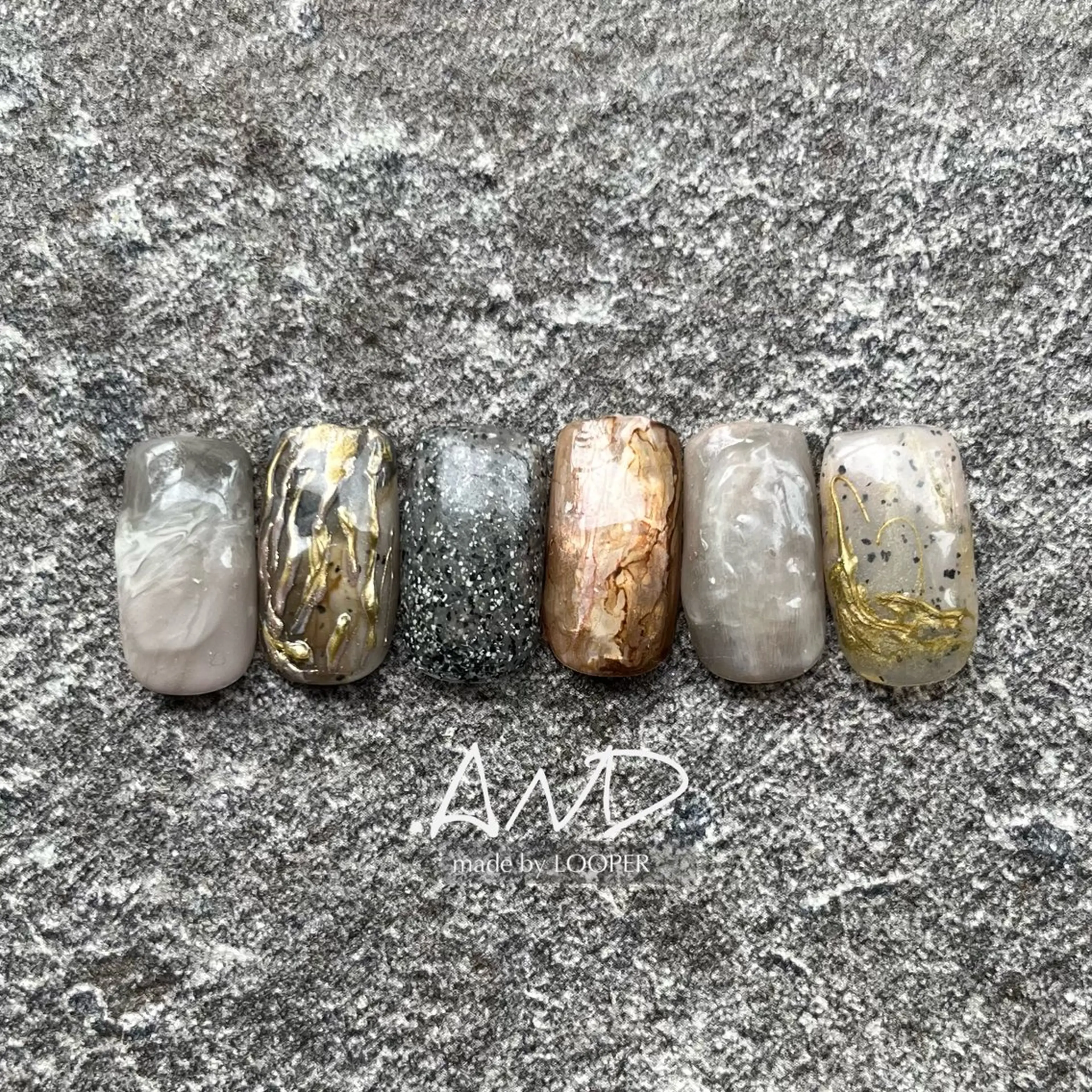 ネイル アートネイル ニュアンスネイル ハンドネイル LOOPER所属・mzh ...のネイルデザイン