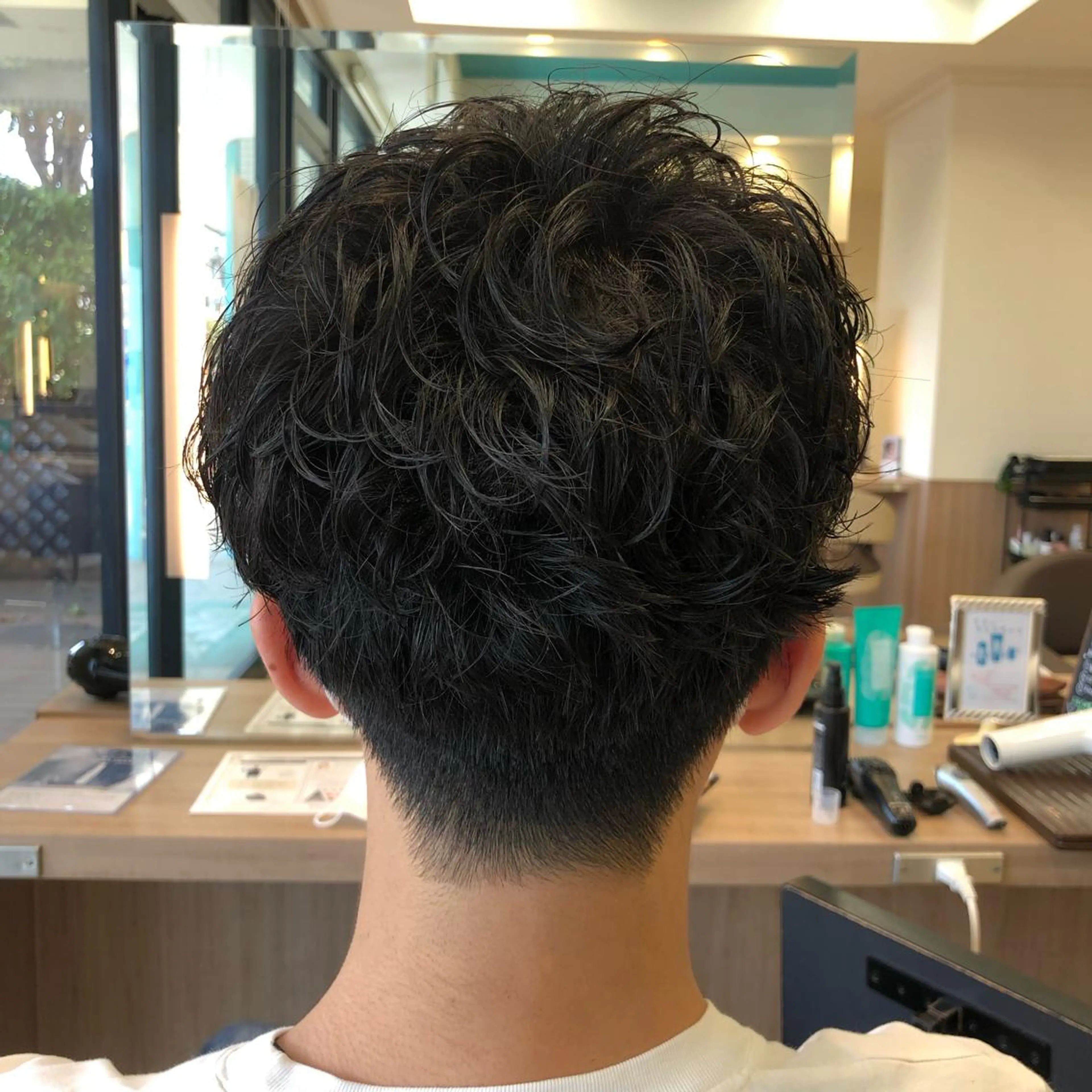 ショート パーマ メンズ カット パーマ トリートメント 🐠寒色系×パーマ 櫻井　麿偉🐏のヘアスタイル