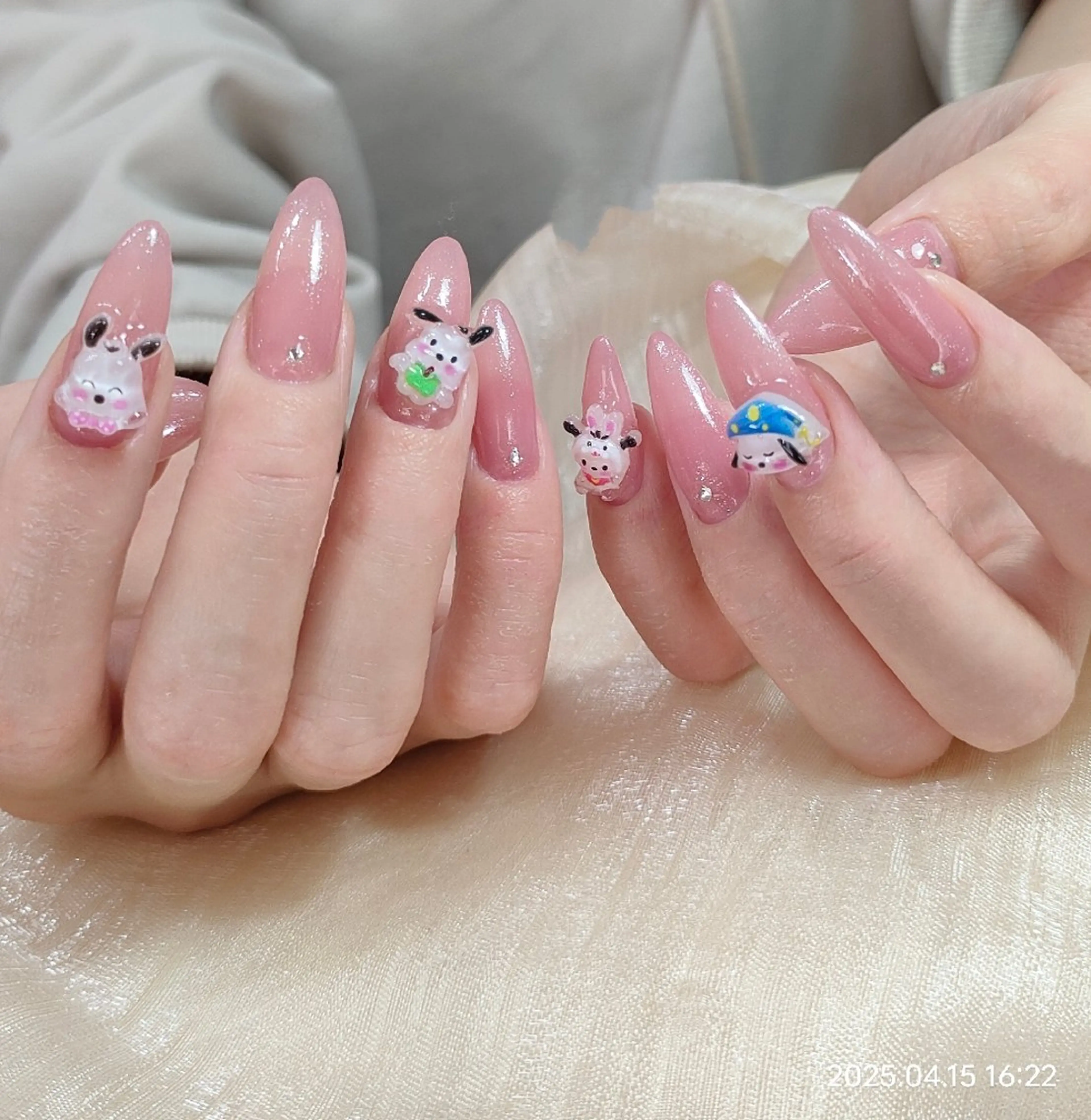ネイル ハンドネイル nail circlesのネイルデザイン