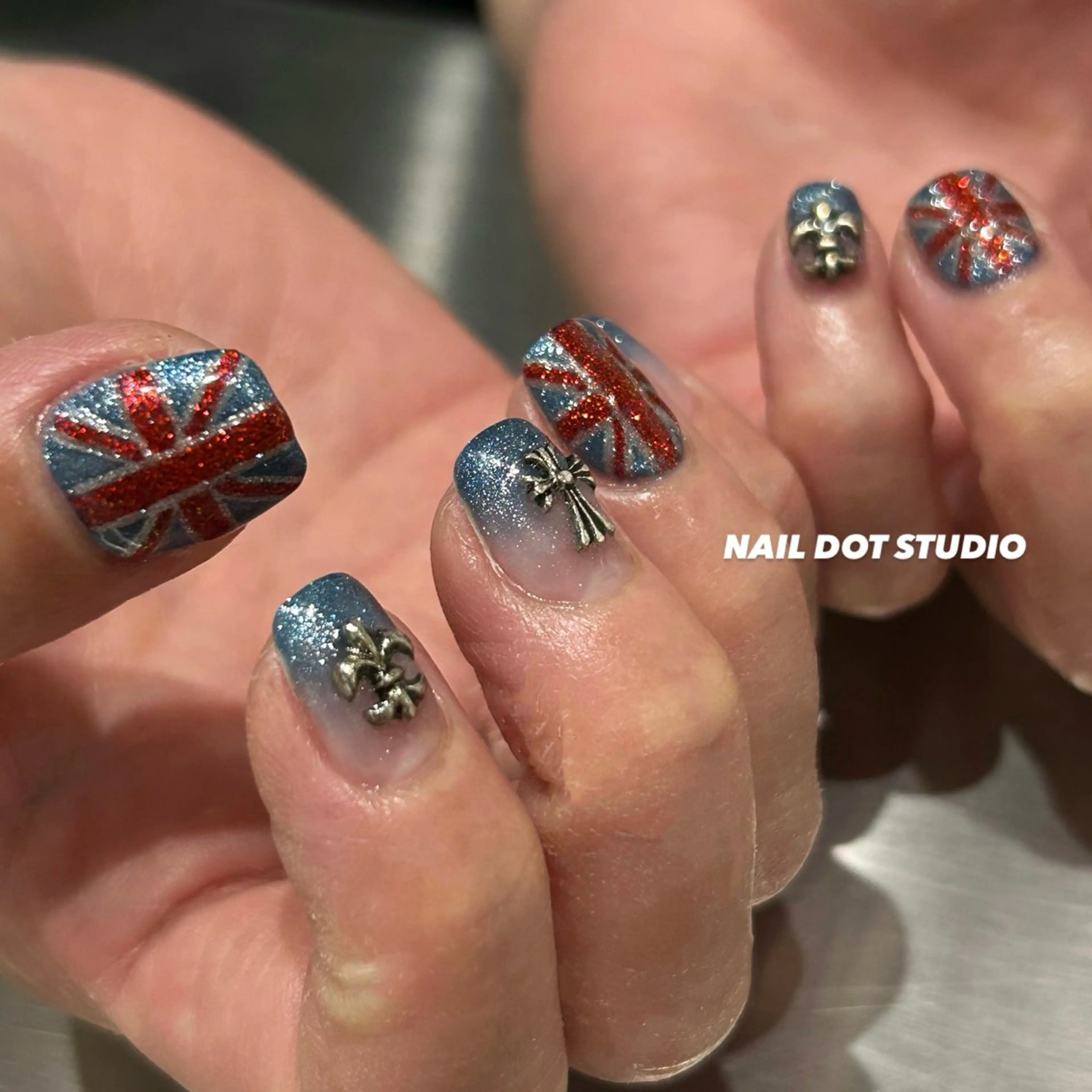 ネイル ハンドネイル NAIL DOT STUDIO　aiのネイルデザイン