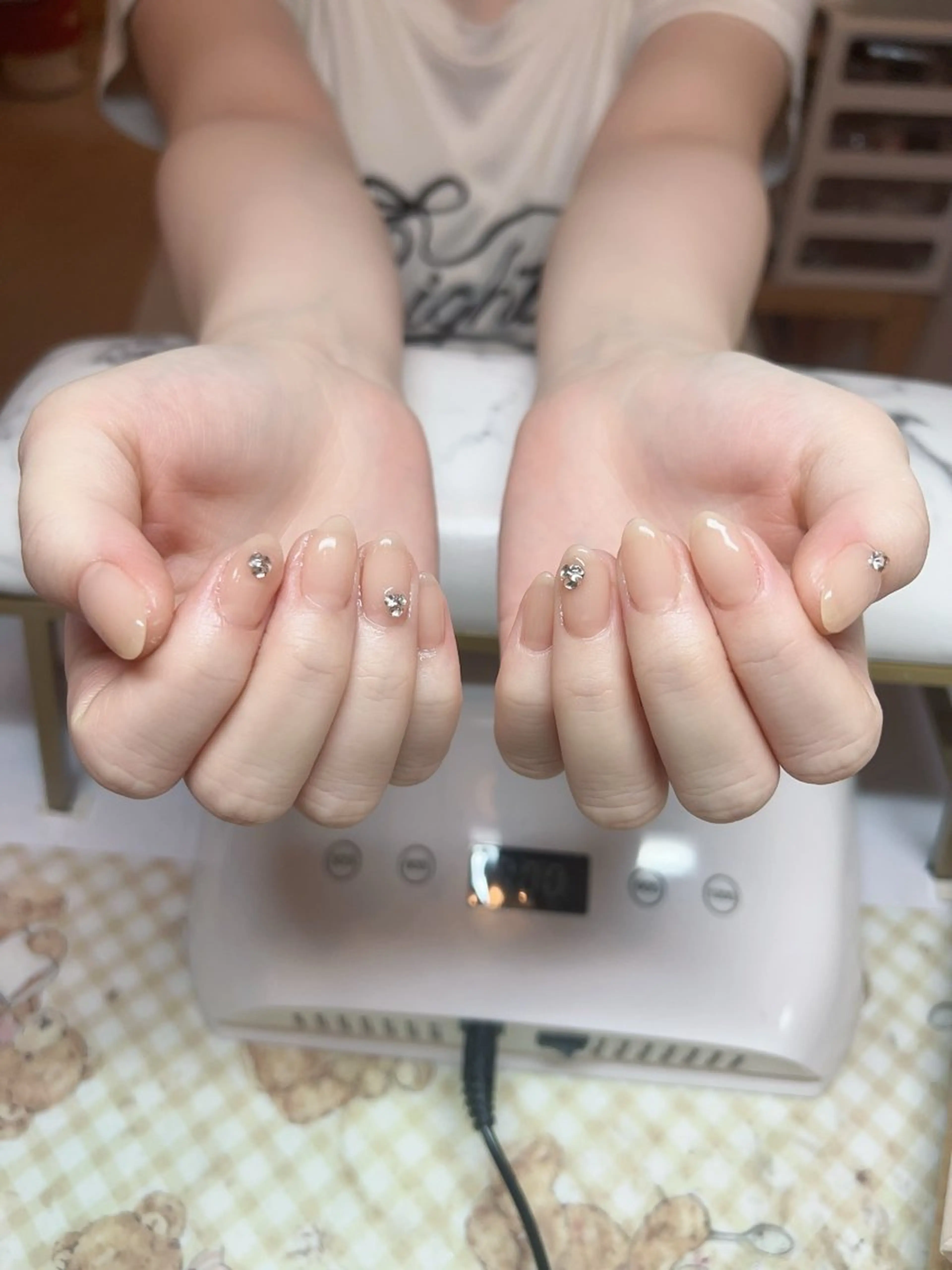 ネイル ワンカラーネイル red veil所属・KANA ネイルのネイルデザイン